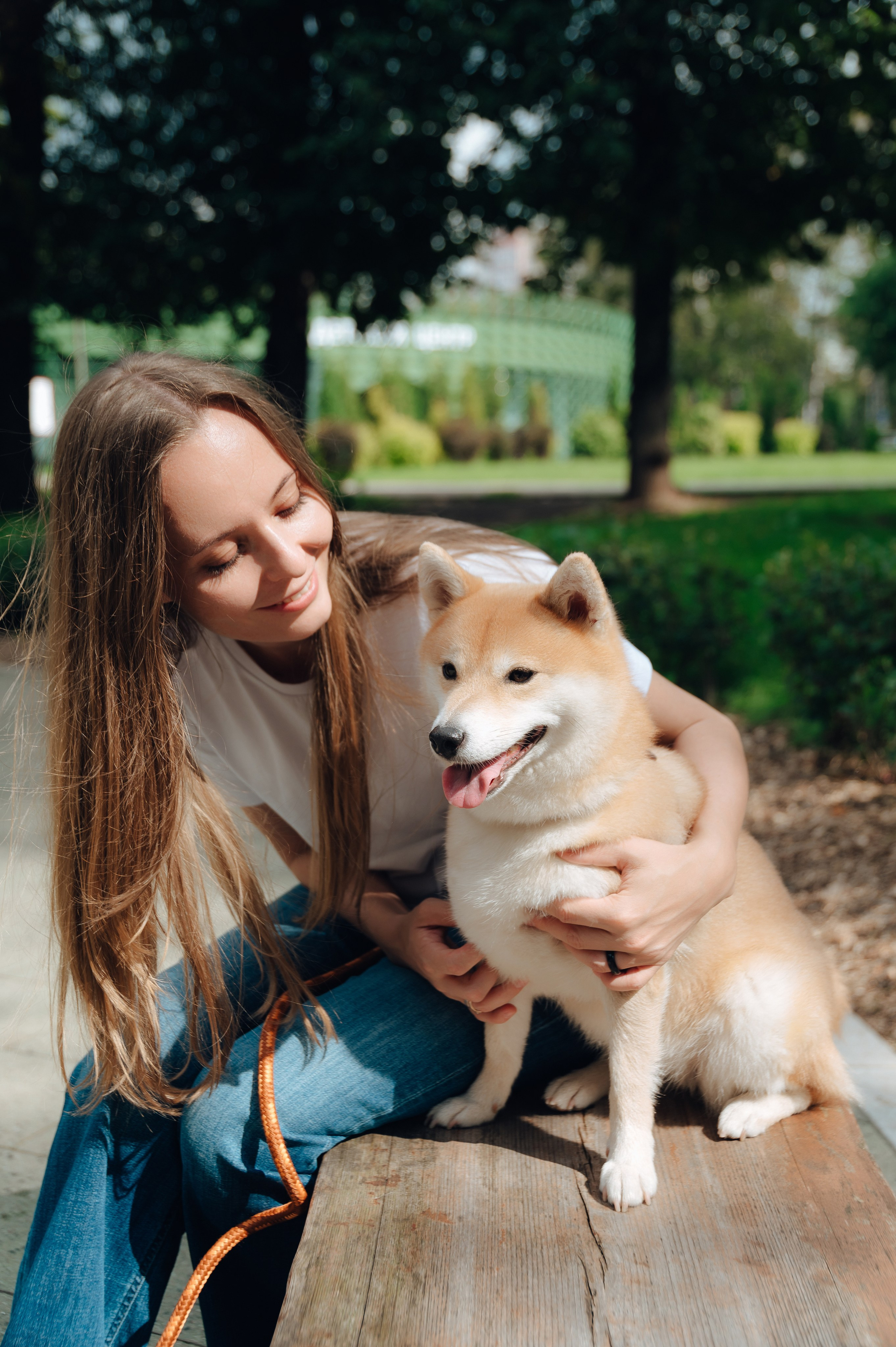 Трое в парке и меховой шар. Детский и семейный фотограф Катерина Мишина