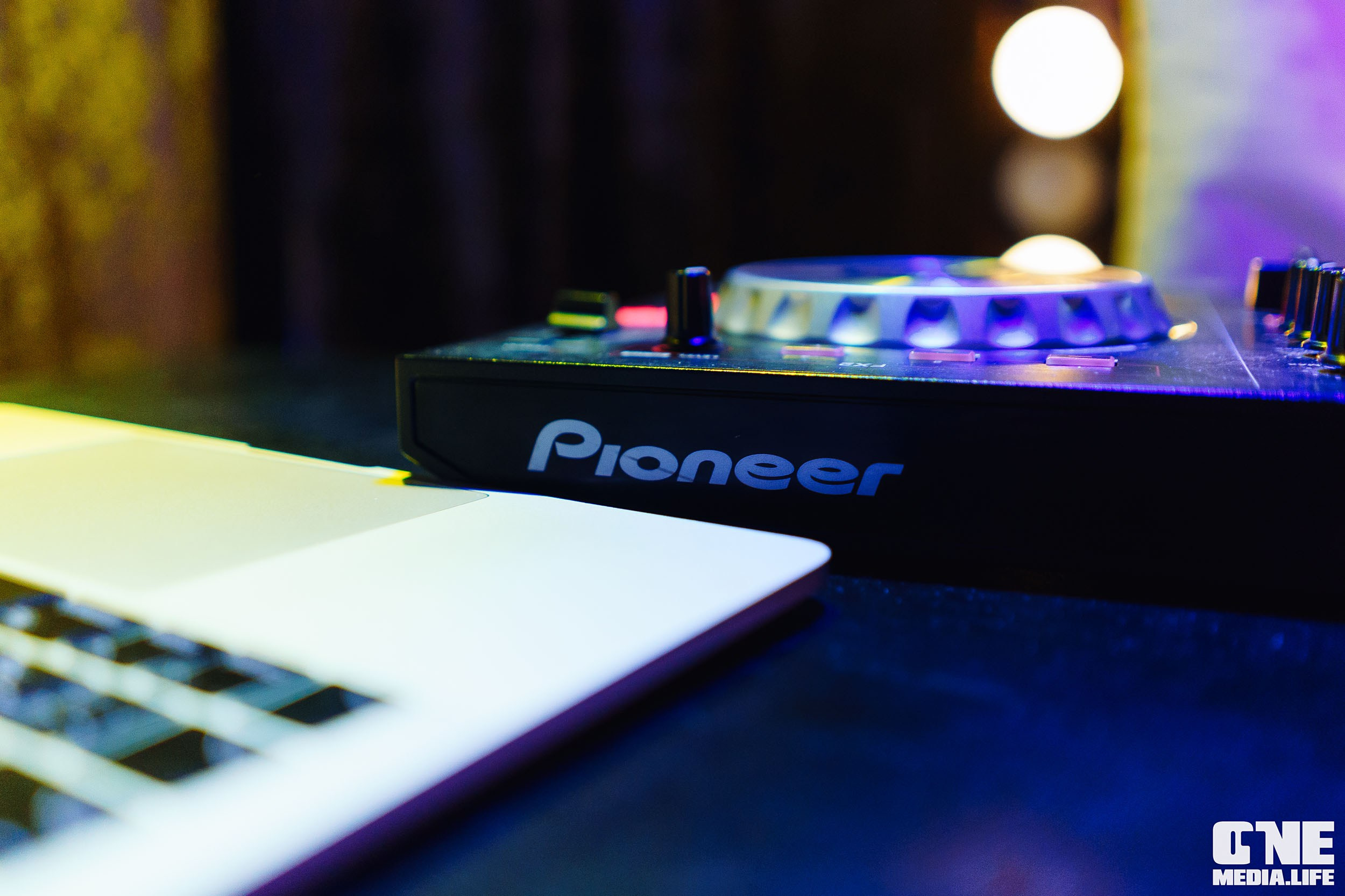 Фоторепортаж из караоке-клуба Эйфория. One Media Life: фоторепортажи, фотоотчеты с мероприятий и заведений