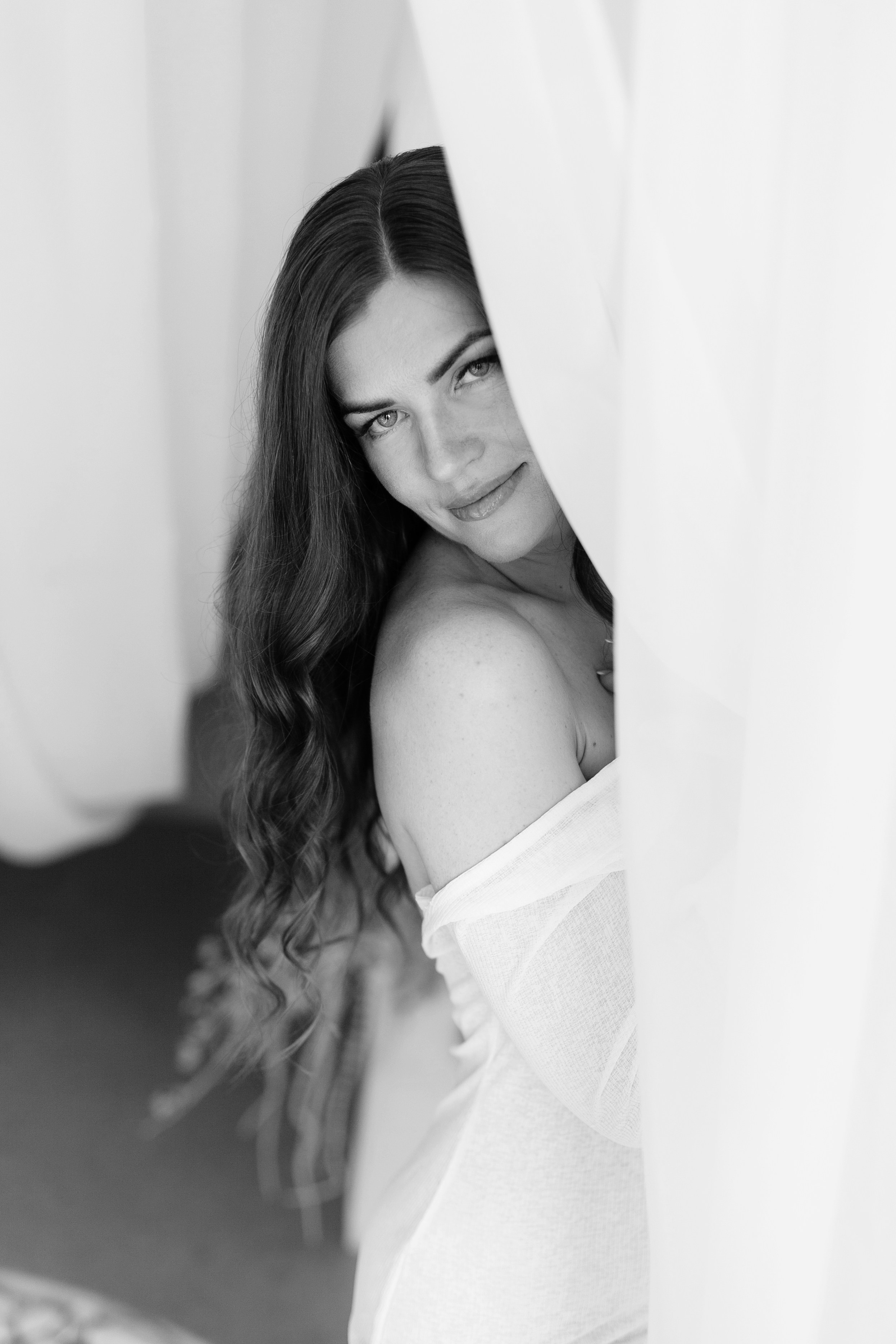 Женские чувственные съёмки. Контент фотограф Саша Логвиненко