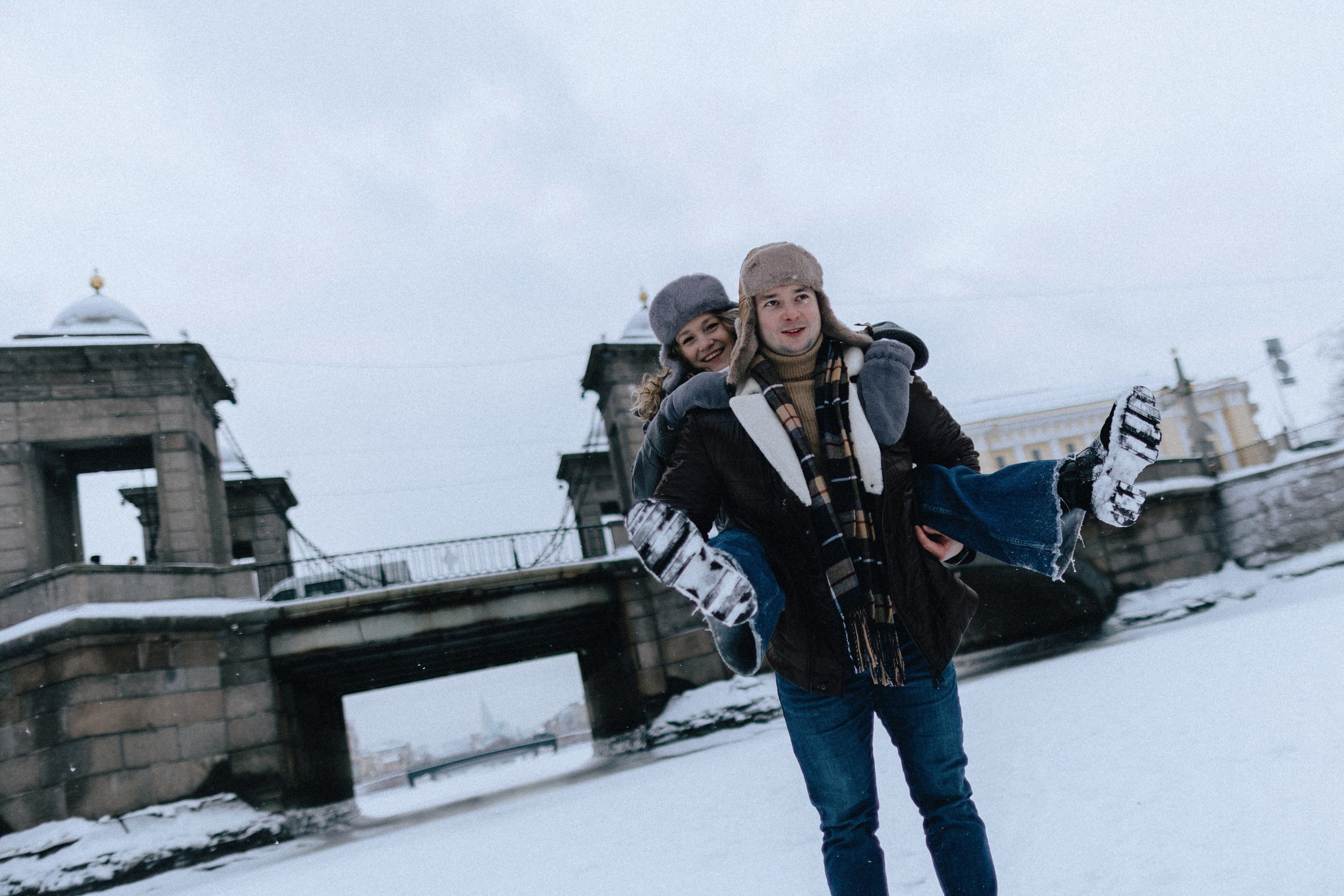 Зима на Фонтанке. Юлия Анисимова — свадебный и семейный фотограф в Санкт-Петербурге