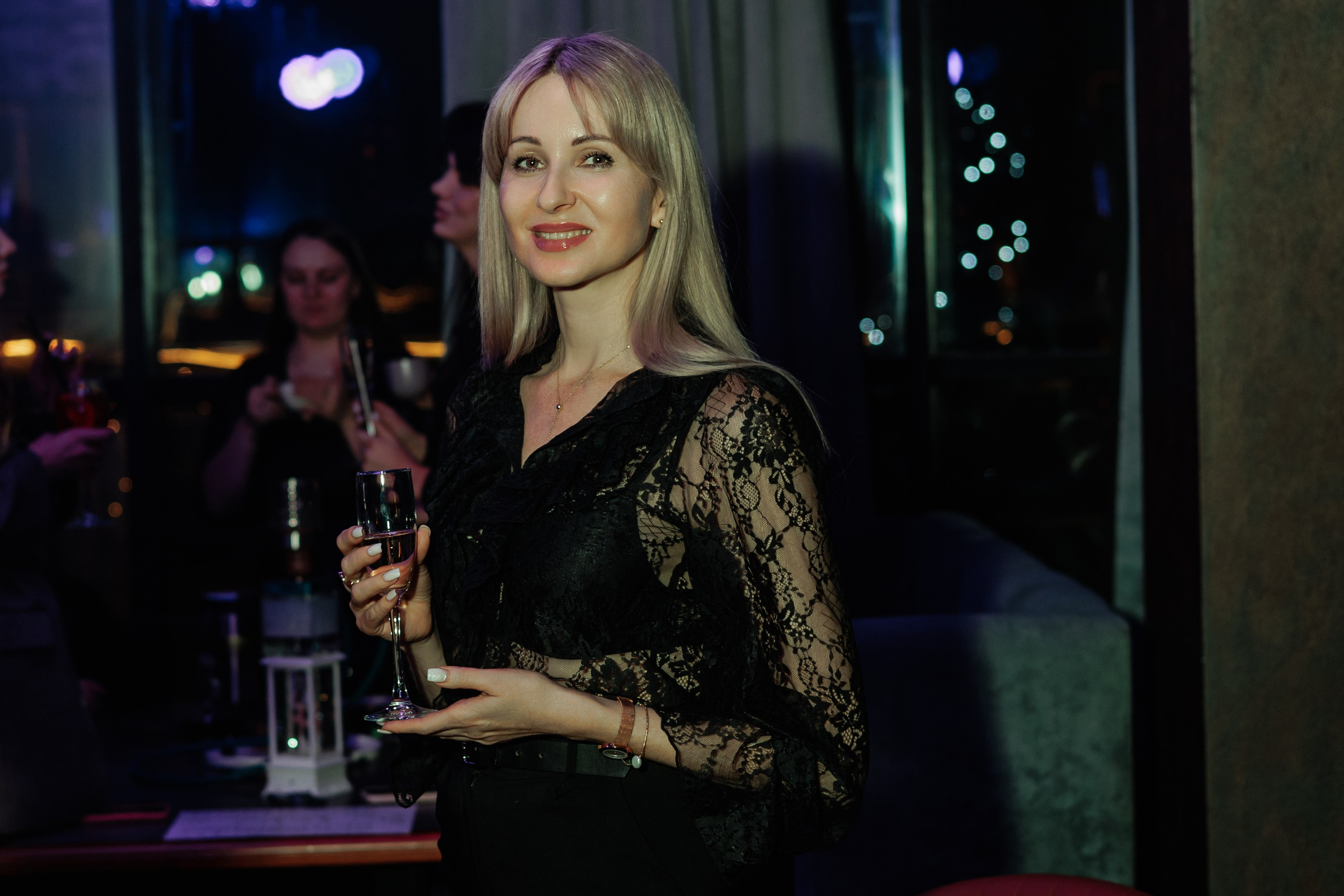 Репортаж Mona. Фотограф Саратов Анастасия