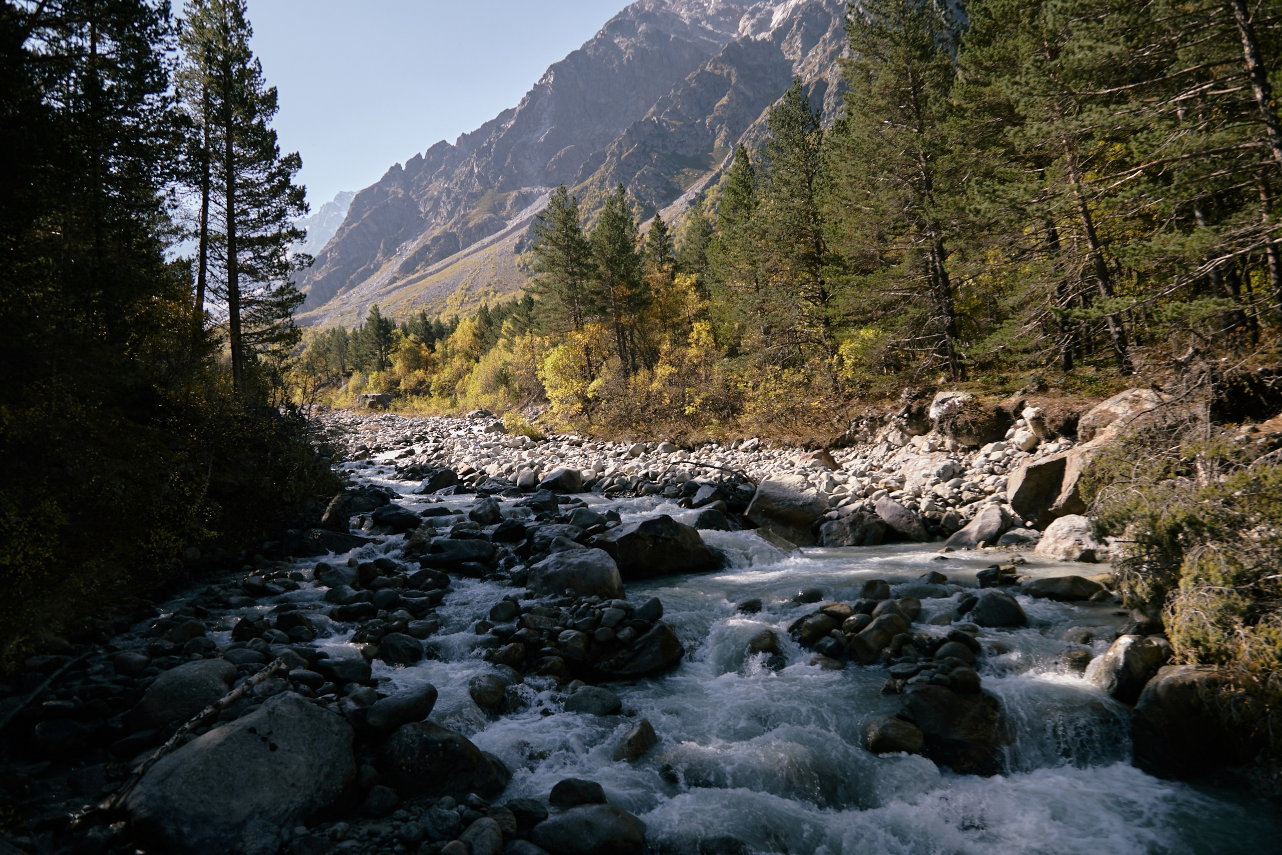 Чегем, дорога к леднику Шаурту. Фотограф Продюсер в горах КБР / Москва  Нальчик Горы