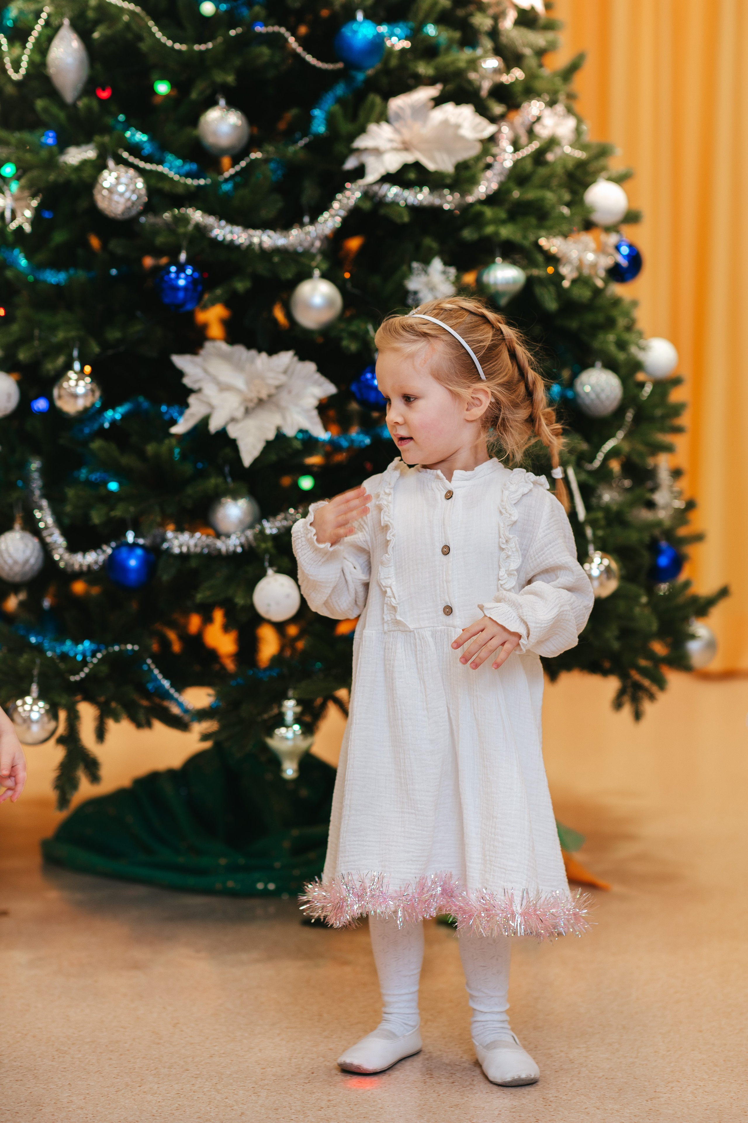 Новогодний утренник в младшей группе. Семейный lifestyle фотограф в Санкт-Петербурге Людмила Пахомова