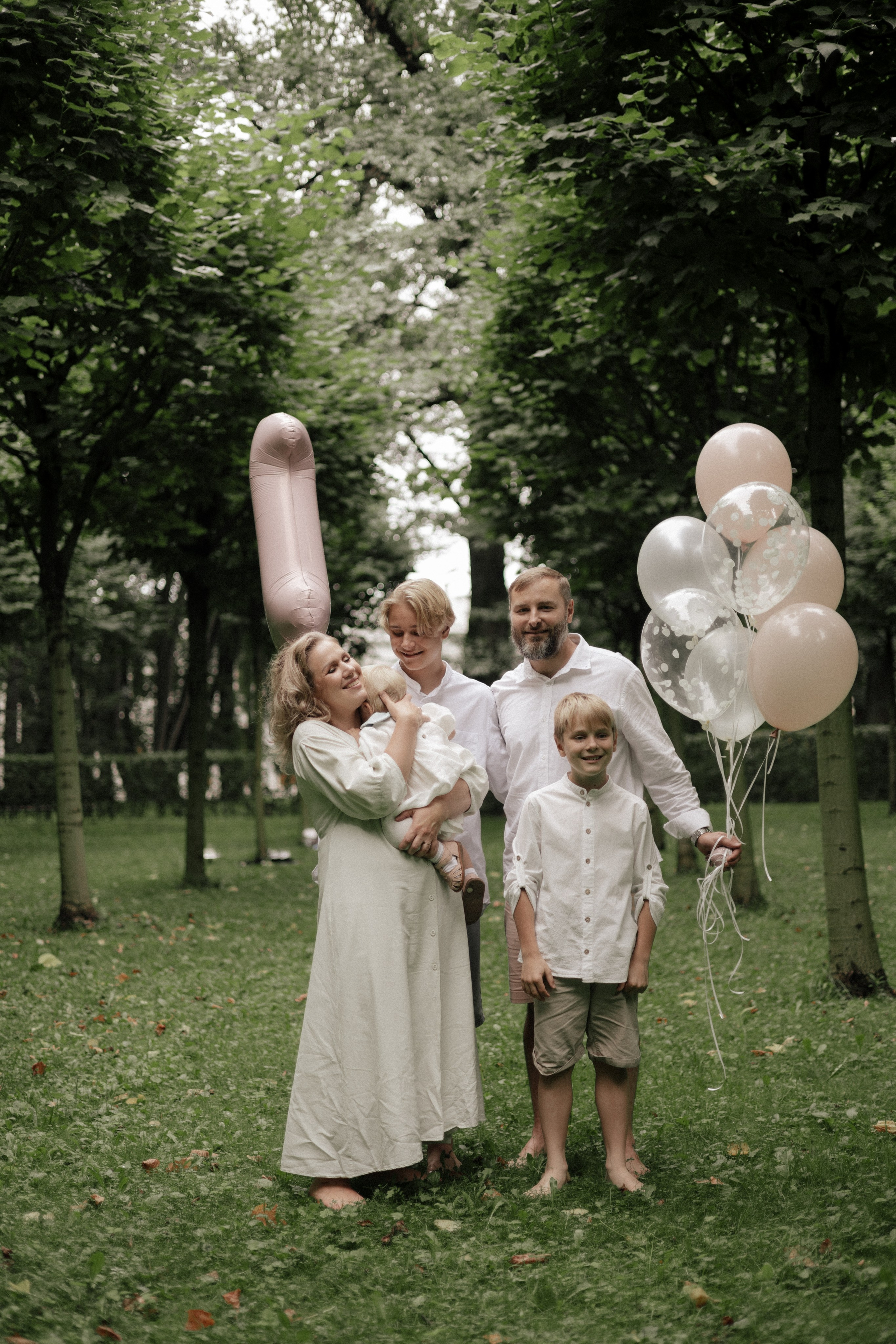 Семейная фотосессия в Оставьевском парке. Свадебный и портретный фотограф в Москве Анастасия Масюк