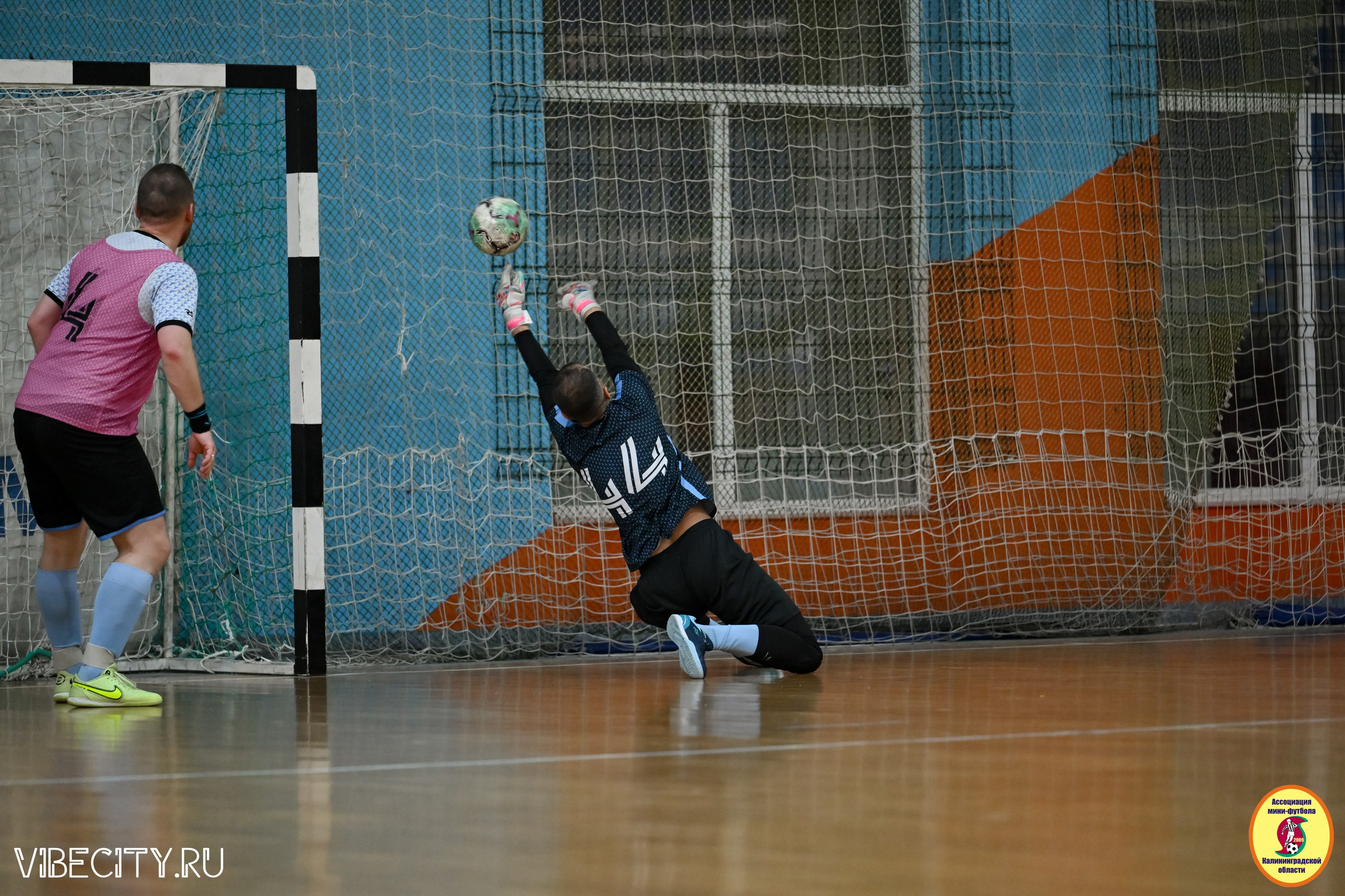 8 тур Корпоративной Бизнес-Лиги по футзалу. VIBECITY.RU Вайб Сити Ру Фоторепортажи Фотоотчеты Калининград