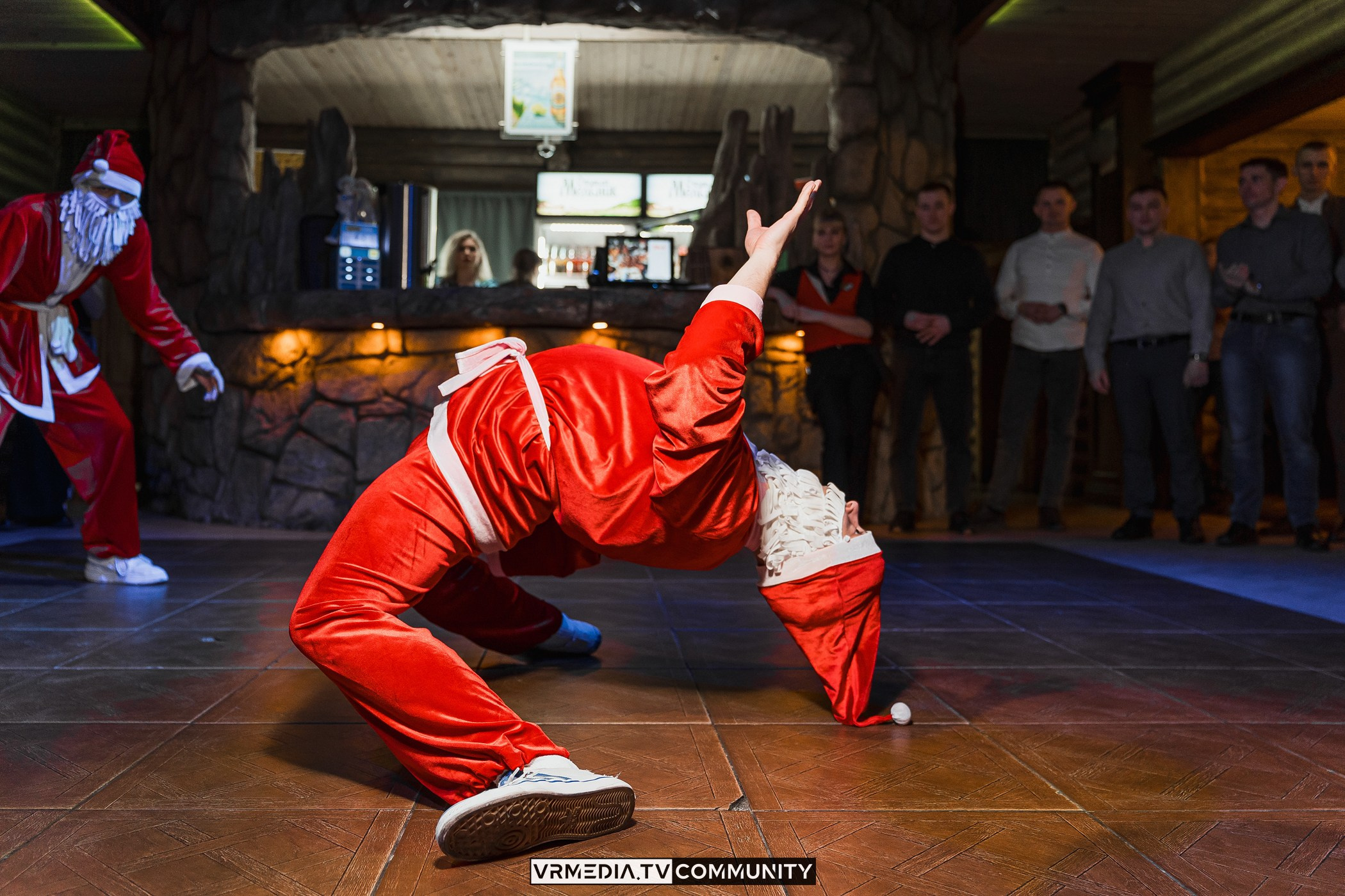Новогодний вечер у «Петровича»