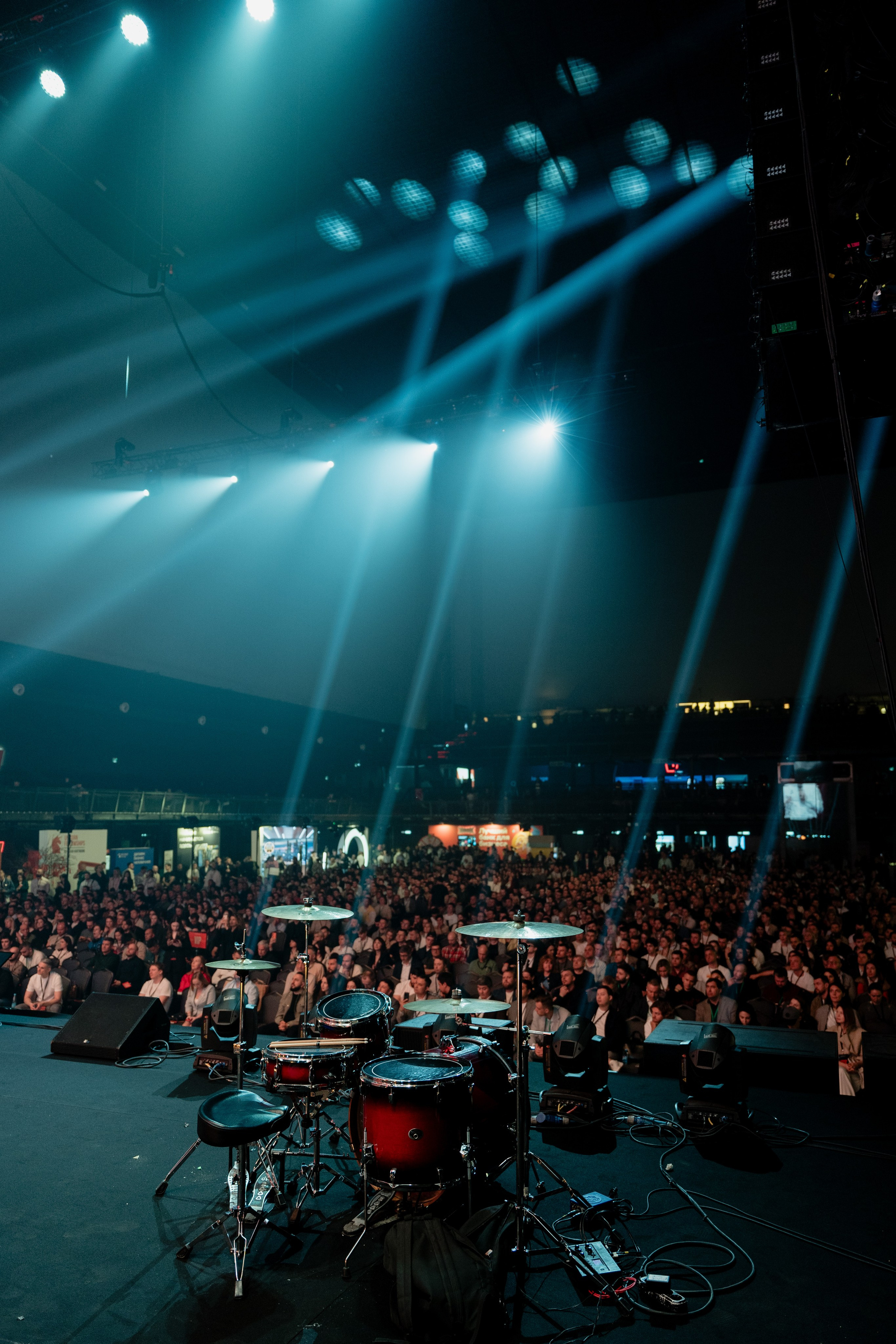 Конференция ОСНОВАТЕЛИ ЛАЙФ в MTS LIVE HALL. Репортажный фотограф в Москве Саша Дружинина