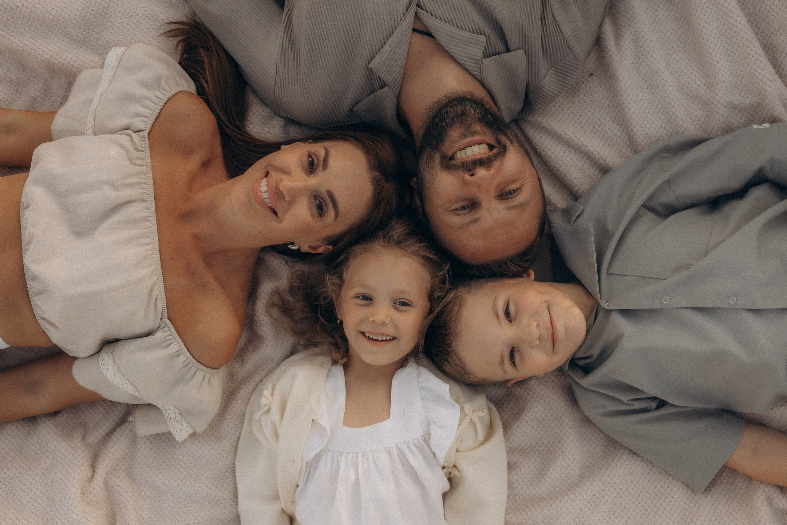 Семейная в ромашках. Эльвира Галимьянова — семейный фотограф Екатеринбурга