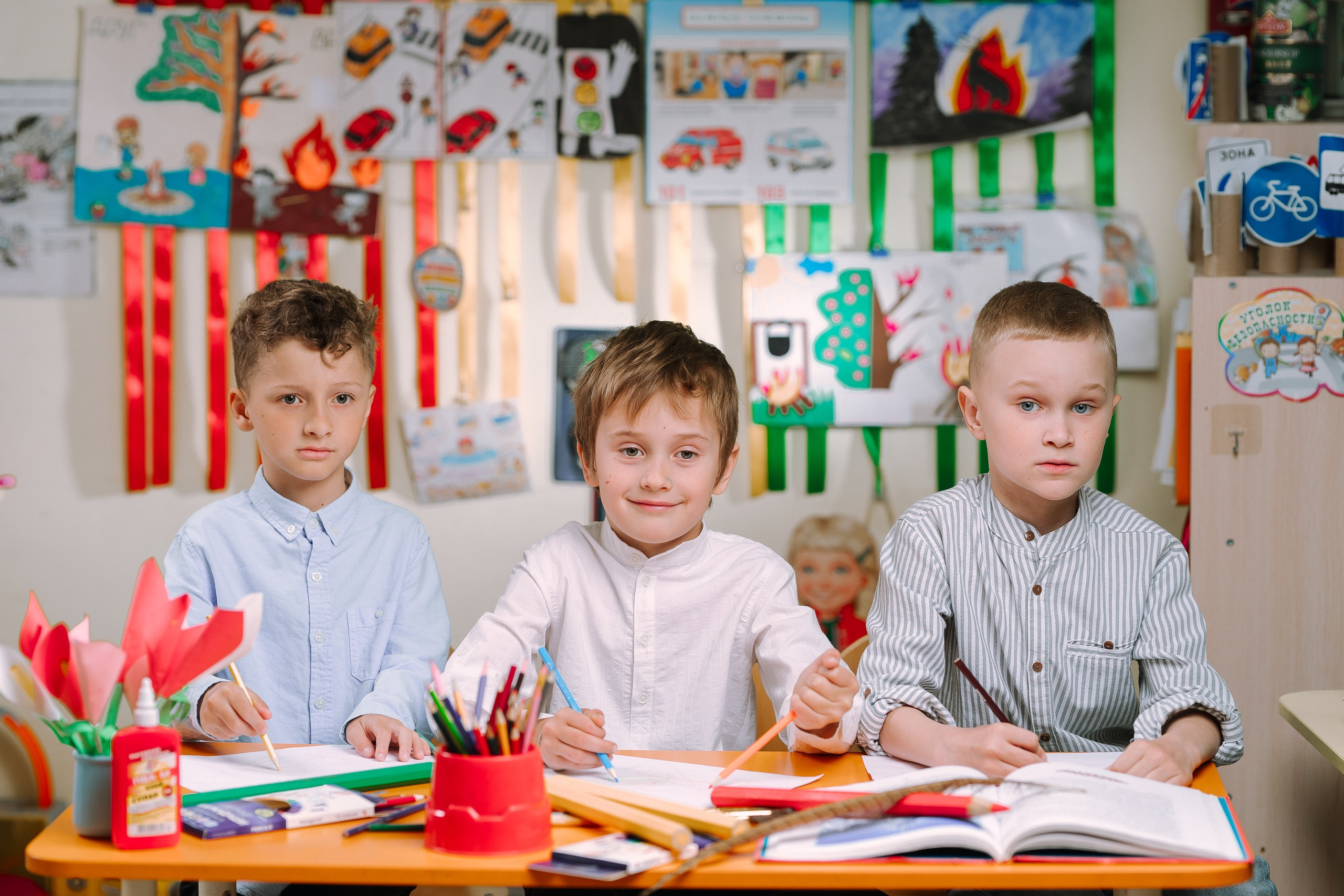 Групповые фото — Рисование (кубики). Выпускные альбомы Натальи Бутко: Новороссийск, Анапа, Геленджик