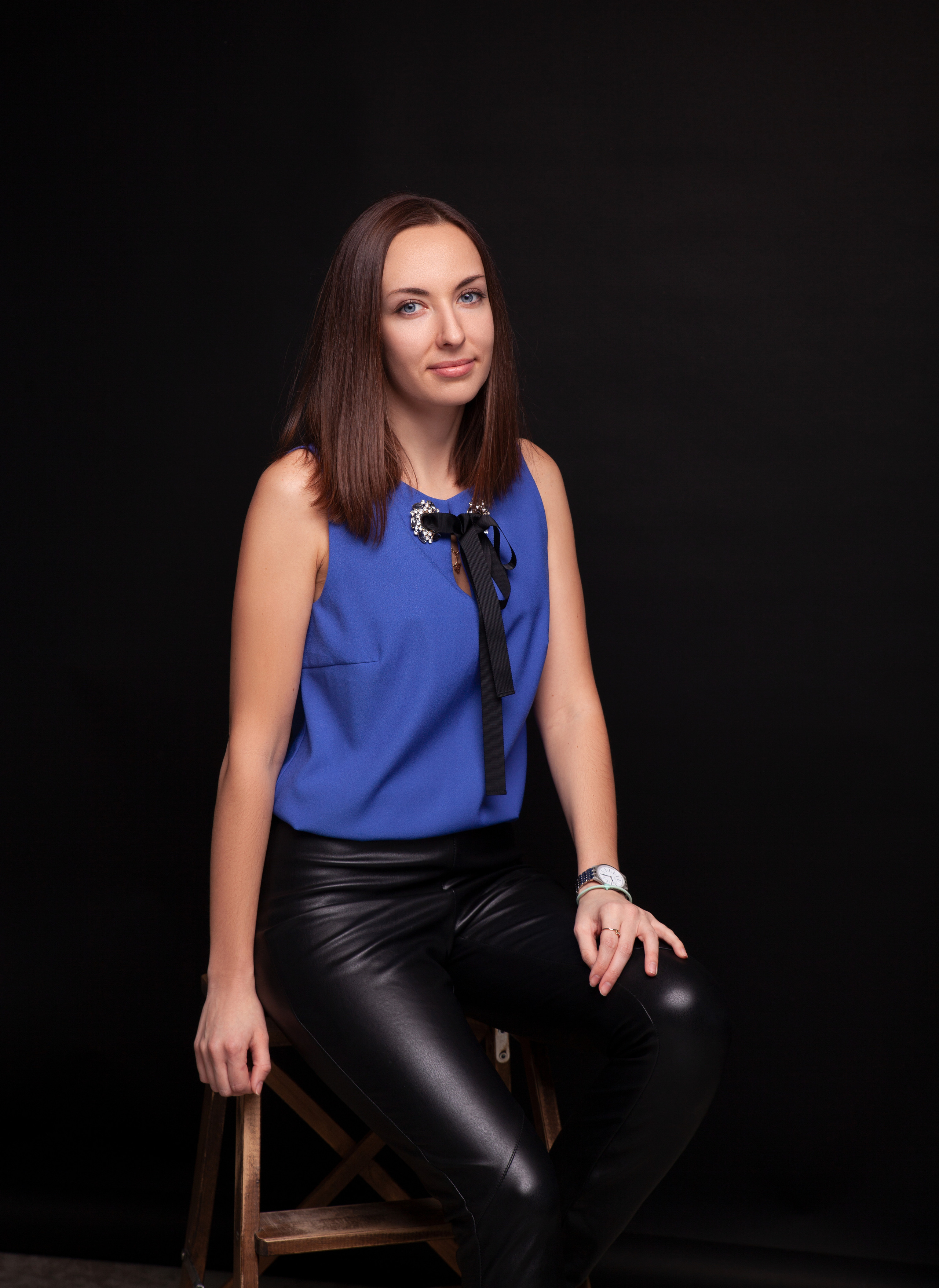 Съемка в студии минимализм. Елена Комова Фотограф Новосибирск