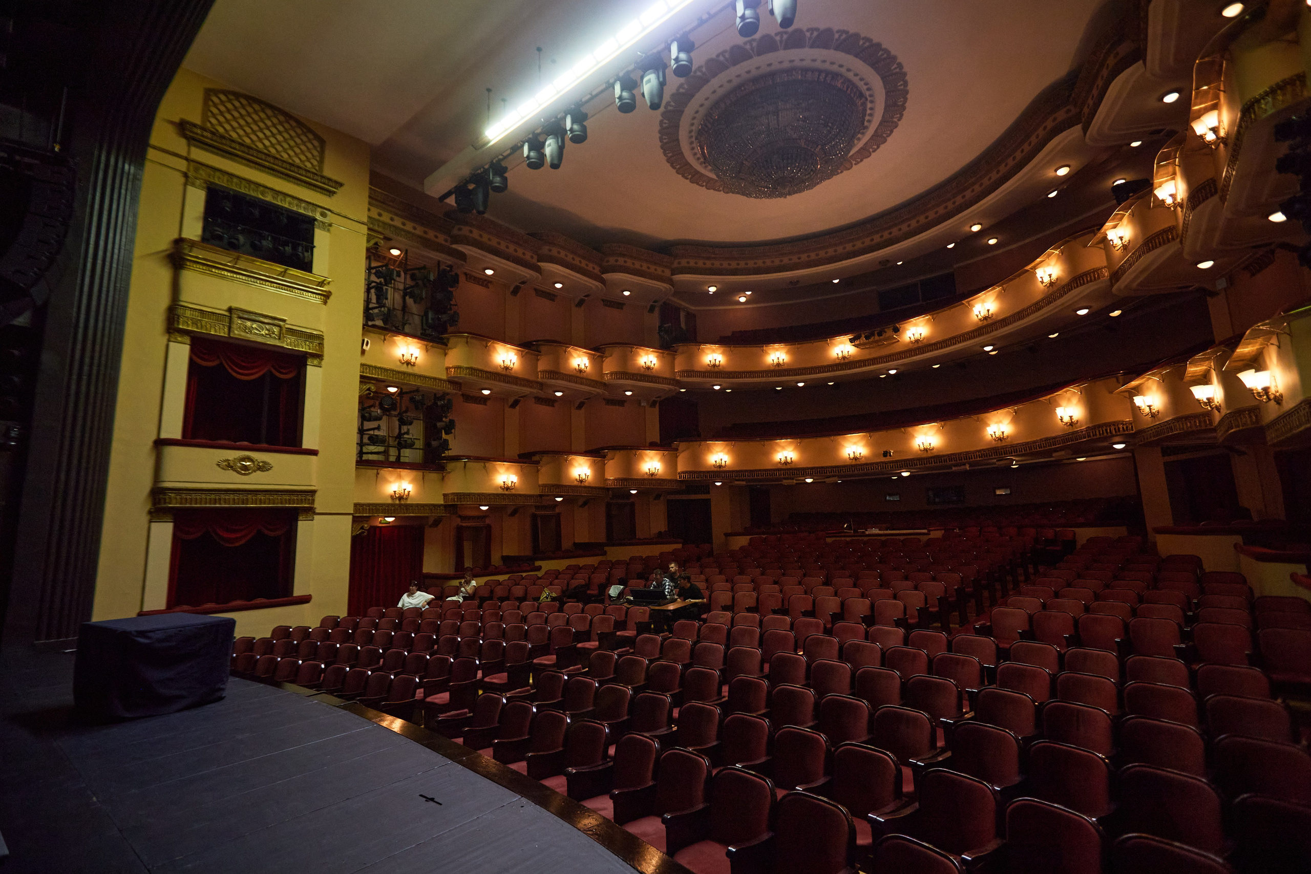 Гастроли Краснодарского театра драмы им. М. Горького в Москве, театр им. Е. Вахтангова. Фотограф Юлия Маринина