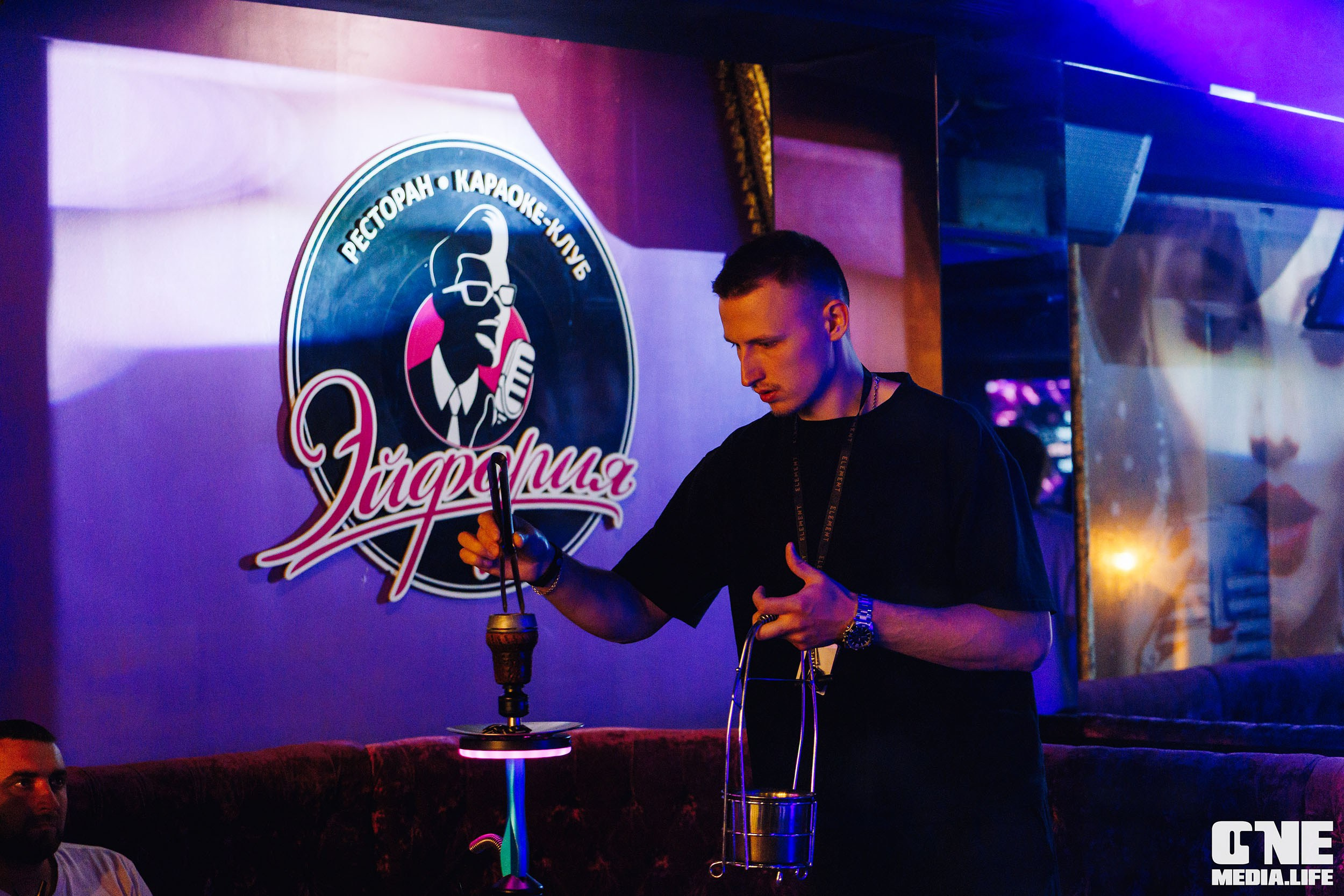 Фоторепортаж из караоке-клуба Эйфория. One Media Life: фоторепортажи, фотоотчеты с мероприятий и заведений