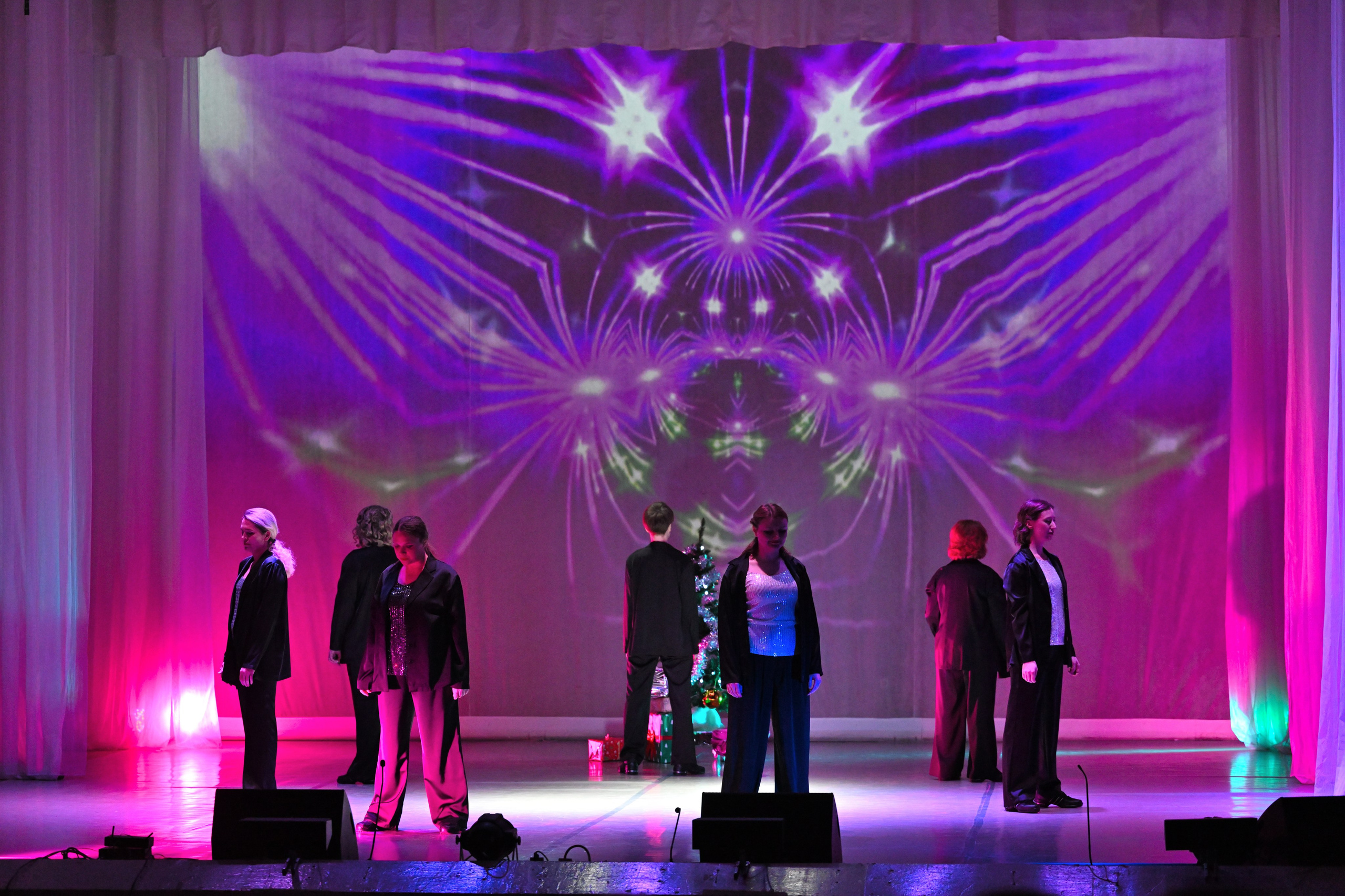 2025-12-19 Танцы ДК. Снежинск фото Андрианов