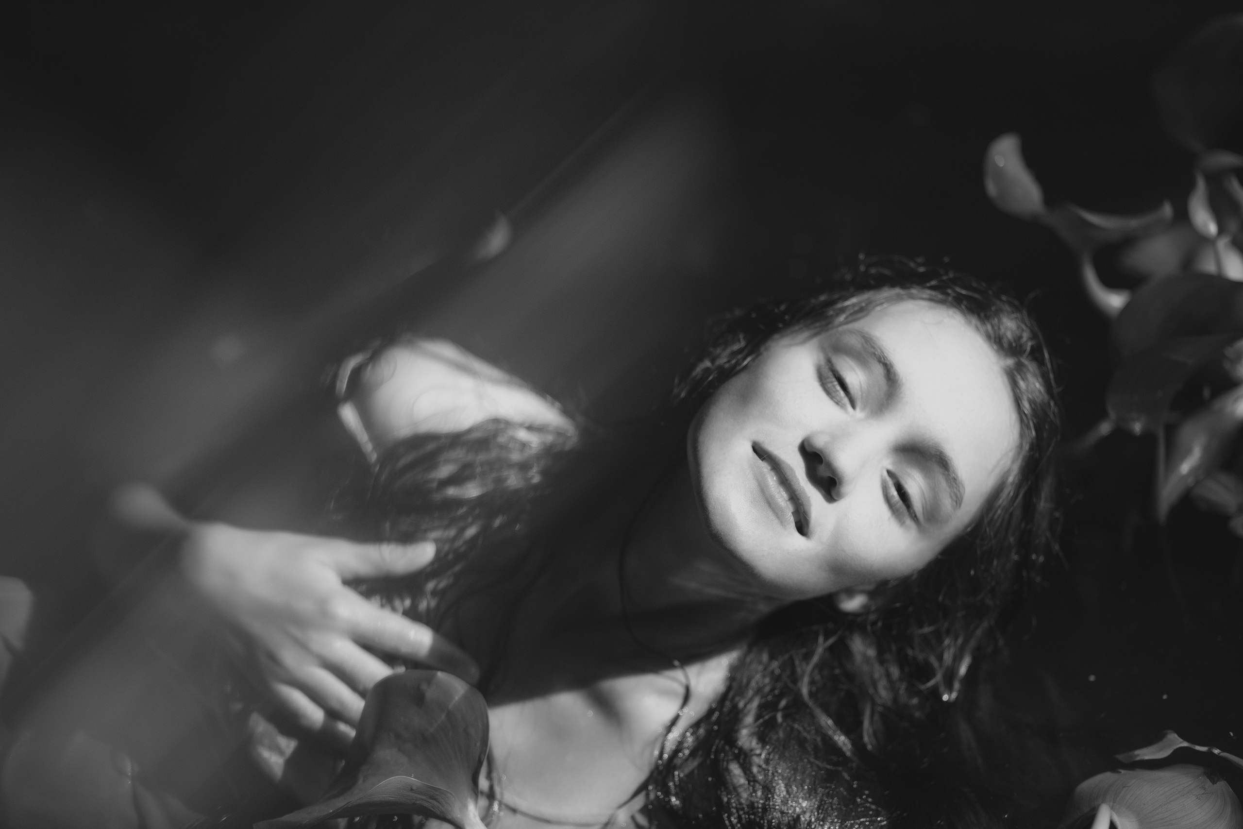 Татьяна в кувшинках. Фотограф в Новосибирске Краснова Евгения