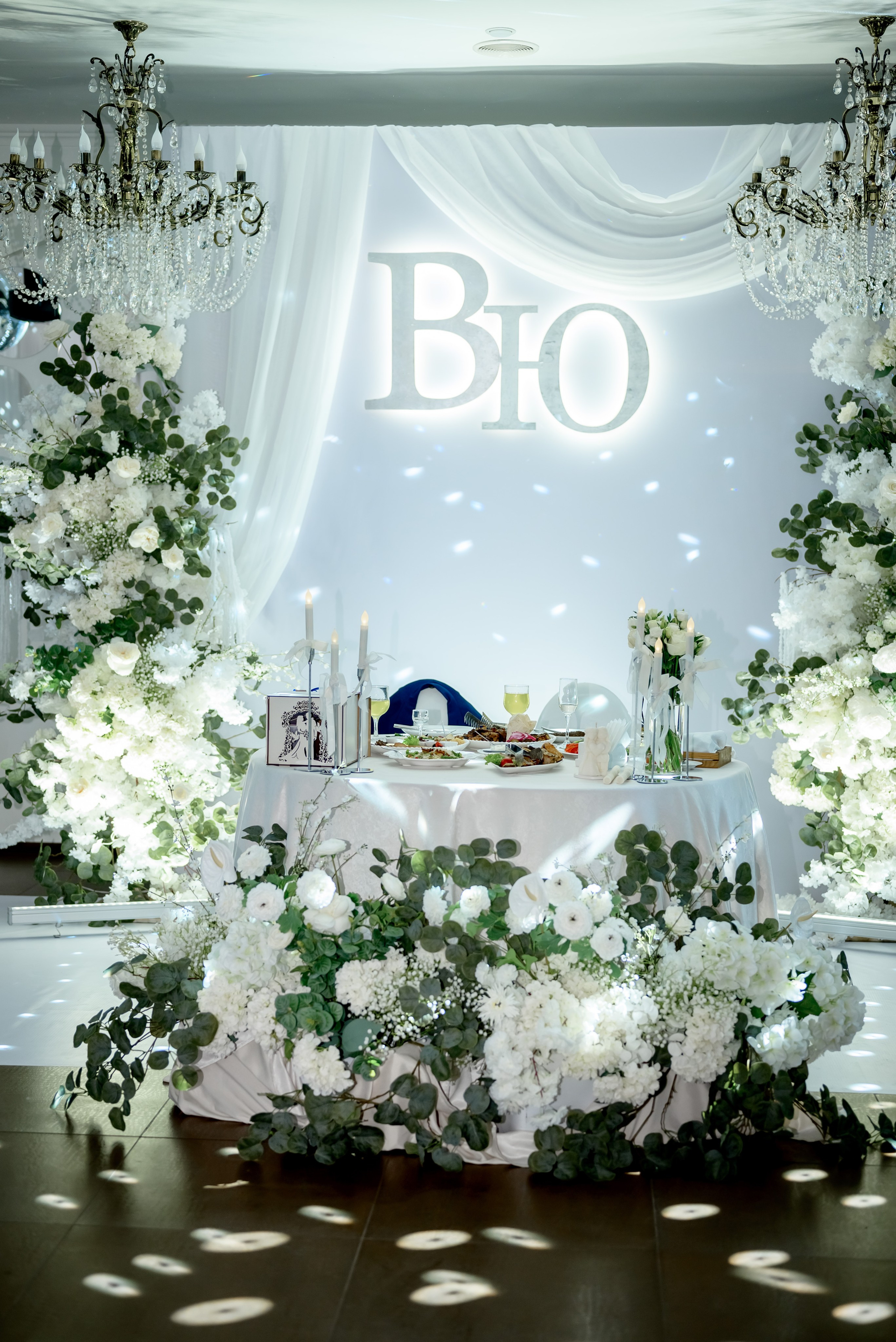 Банкетная часть. Юлия Басня семейный и свадебный фотограф в Донецке