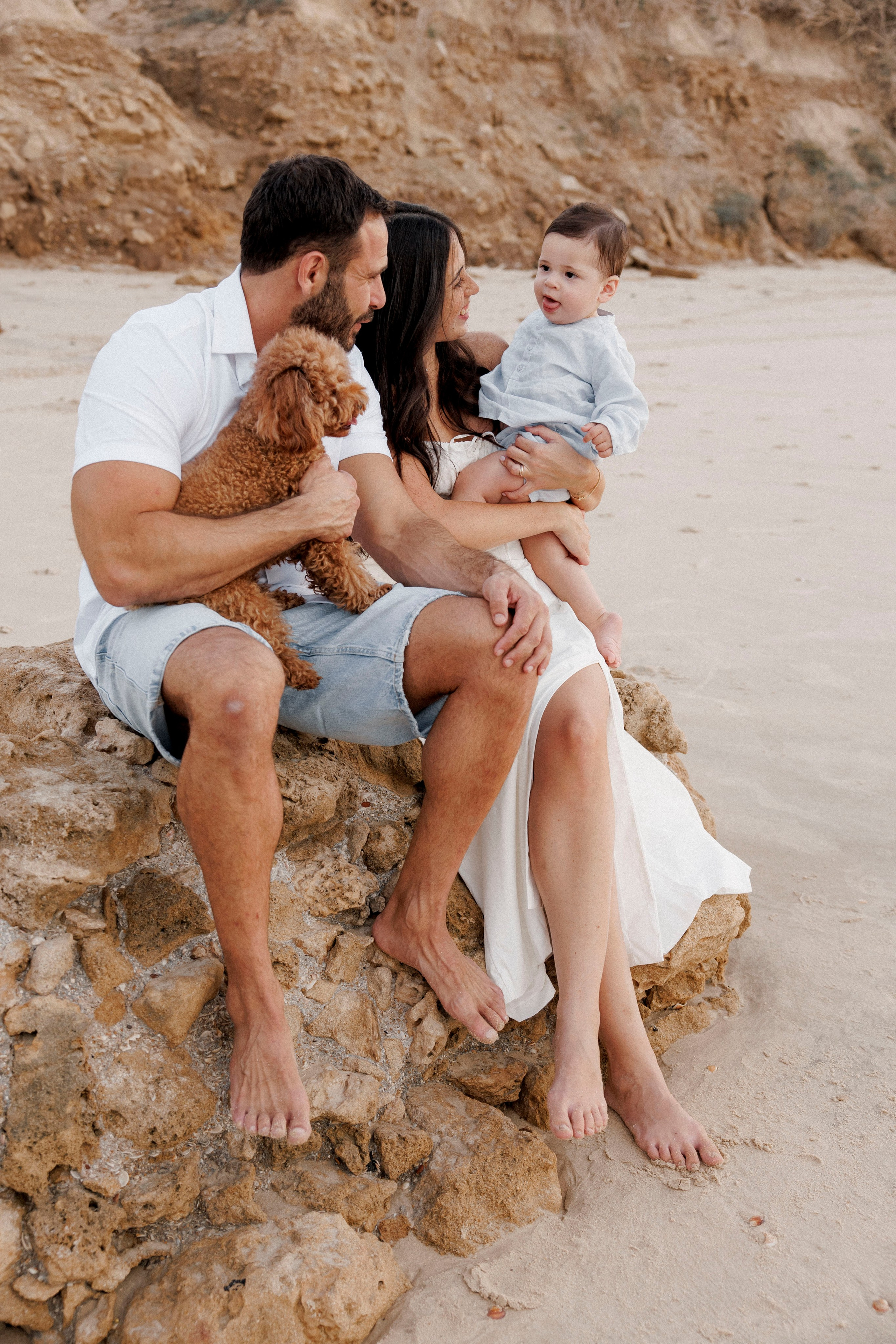 First year family photos near the sea. Главная