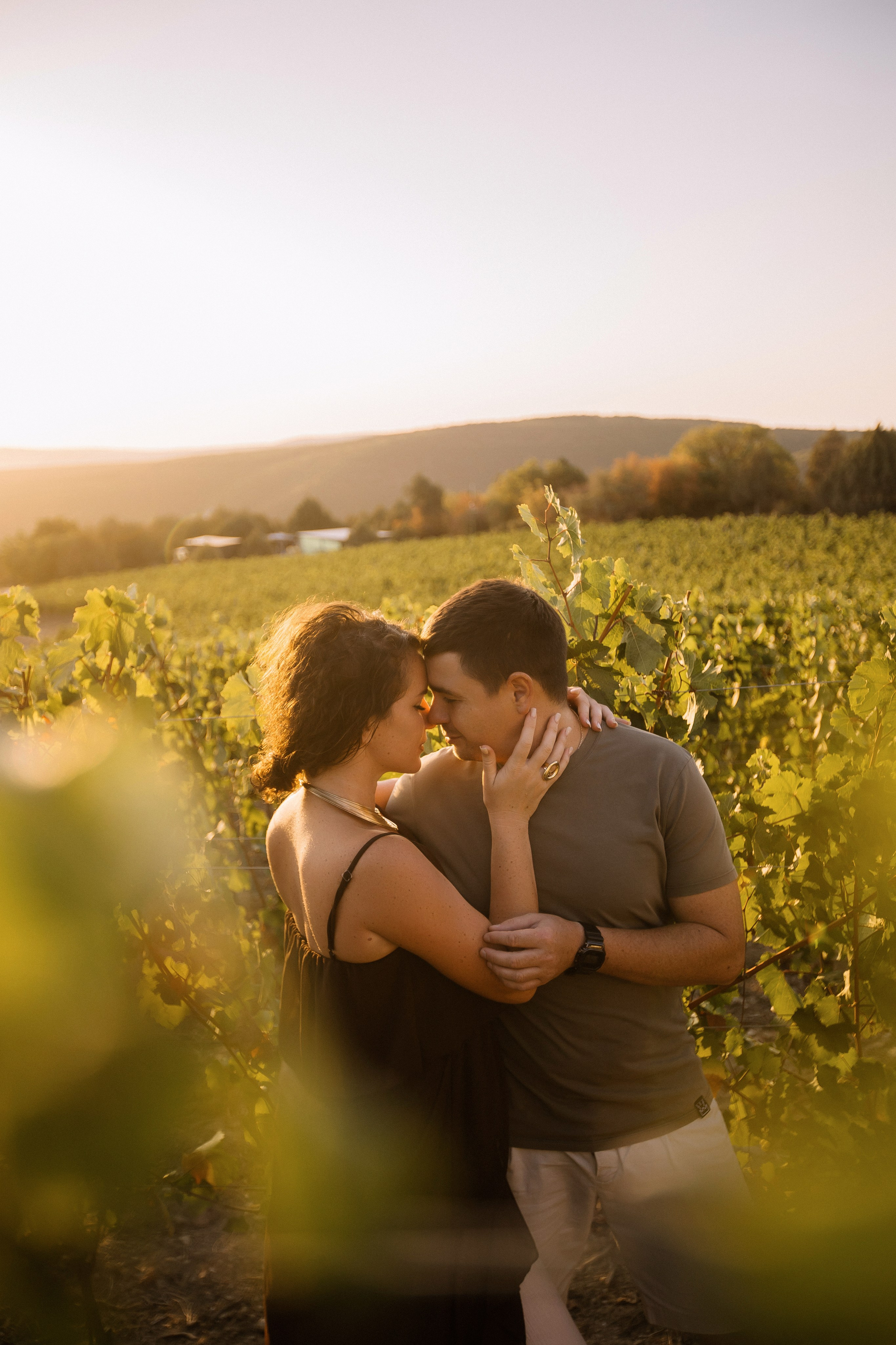 Коля и Алина. Лавстори «Родное гнездо». Фотограф Анна Лейман. Севастополь