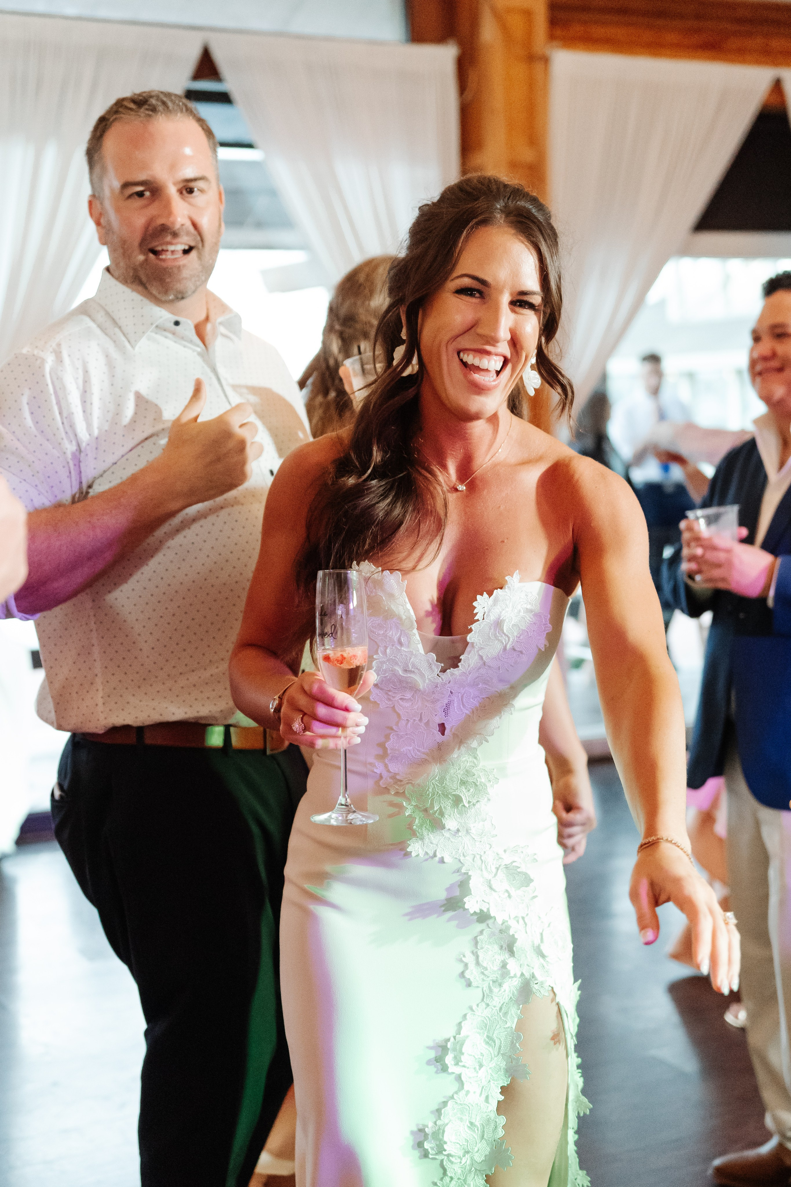 2025-08-16_BryanAmber. Ретушер Зенькевич Света