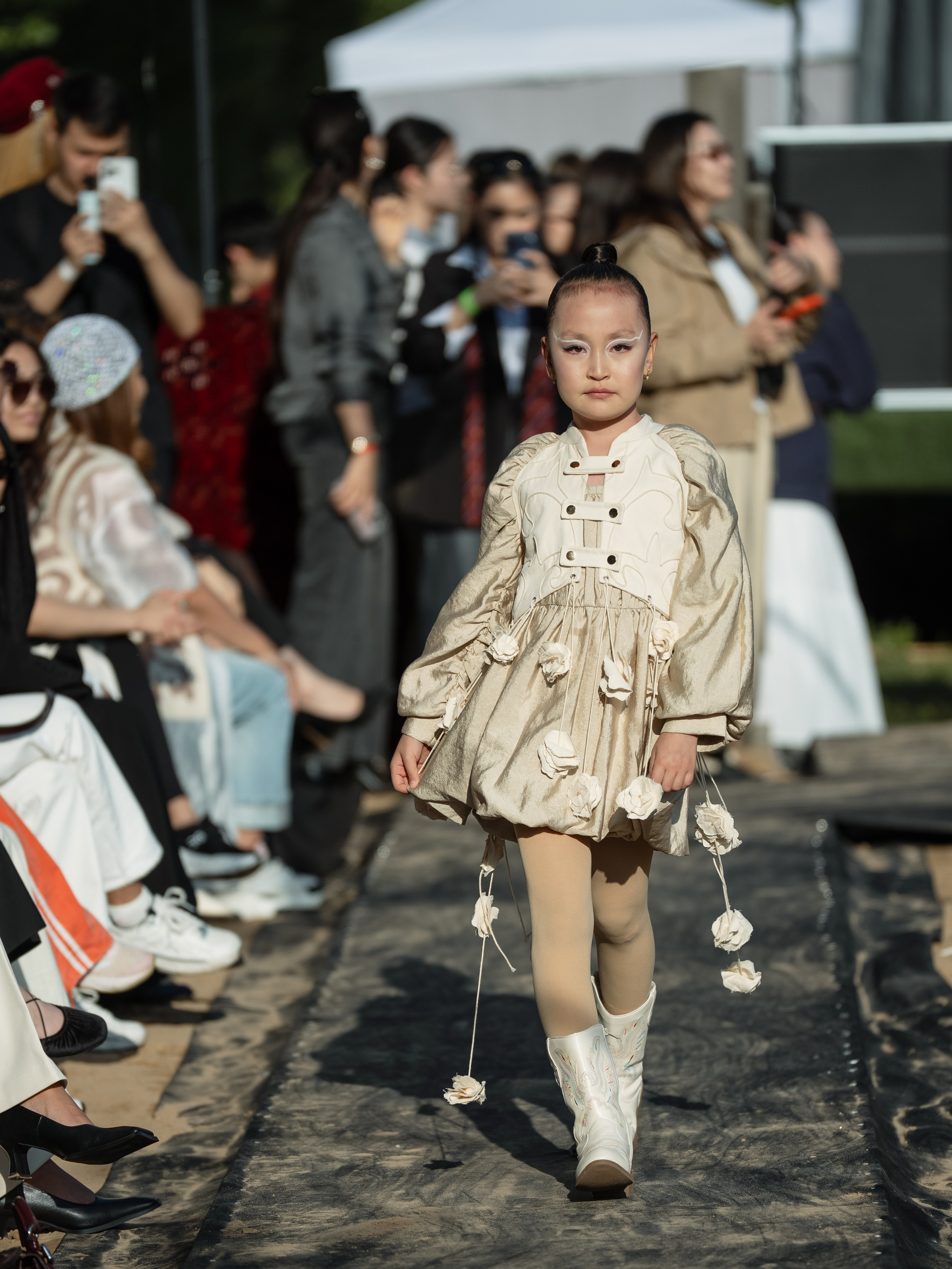 Brand Darideiya. Сайт Алматинского НЮ АРТ, будуар и фэшн фотографа Дениса Карпенко