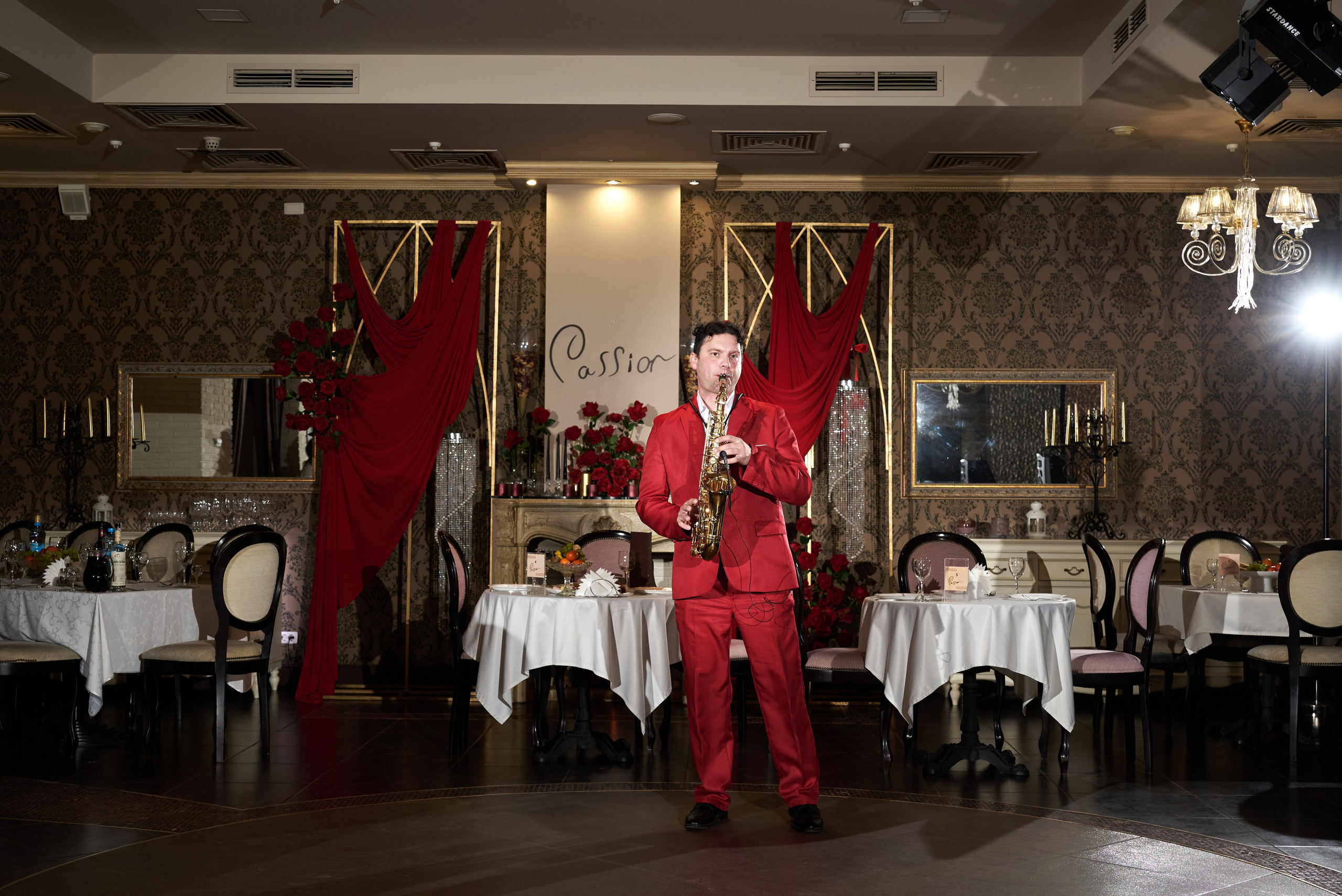 Фотограф на мероприятие, банкет, торжество, репортаж Старый Оскол. Профессиональный фотограф Старый Оскол, Губкин — свадьба, венчание, крещение, юбилей и день рождения