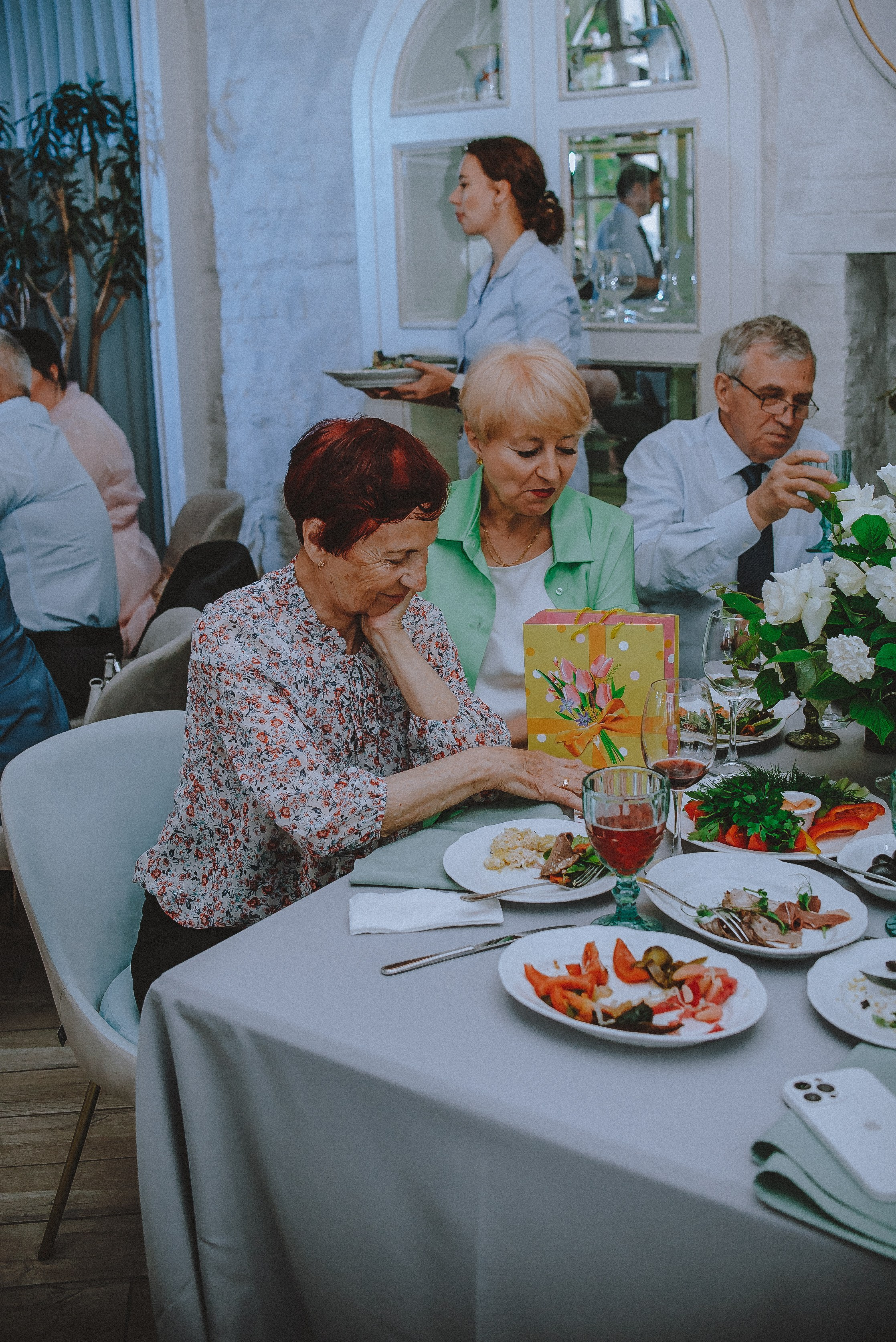 Love.com: Главная страница нашего счастья. Свадебный и семейный фотограф в Москве Сажина Кристина КиМ. Свадебный оператор в Москве Сажин Максим