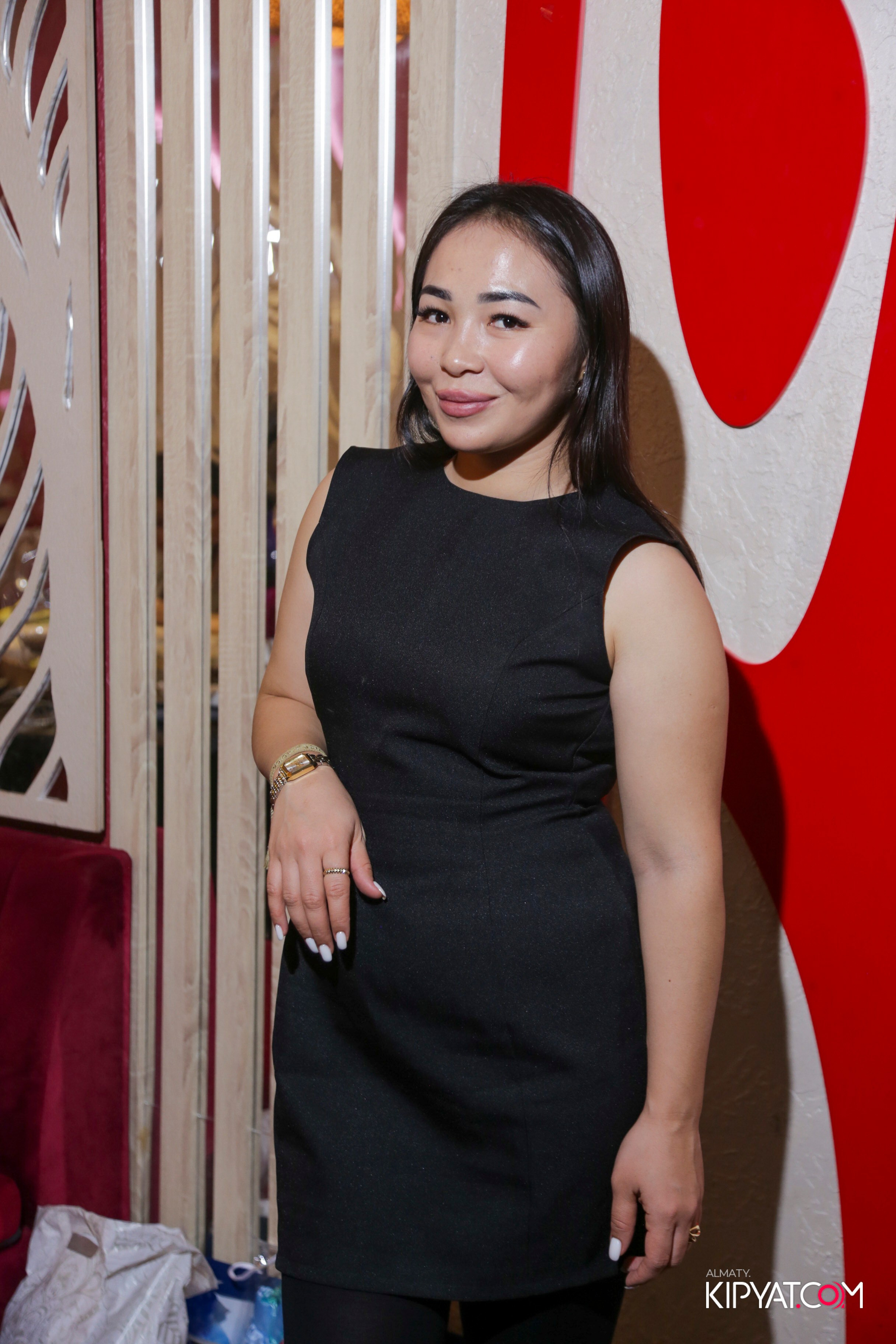 УХО И МЕДВЕДЬ НА САИНА. КИПЯТКОМ АЛМАТЫ! Фотосъемка мероприятий в Алматы