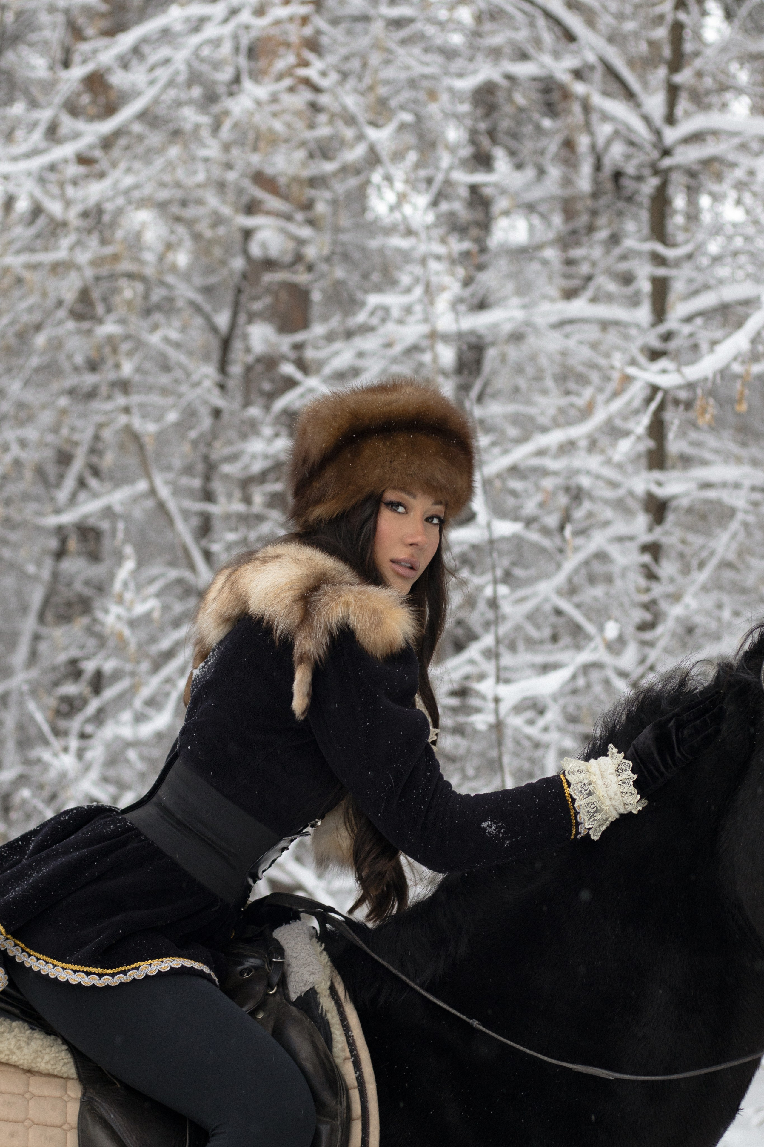 Новогодняя фотосессия с лошадью в Новосибирске. Анастасия Головерова фотограф в Новосибирске