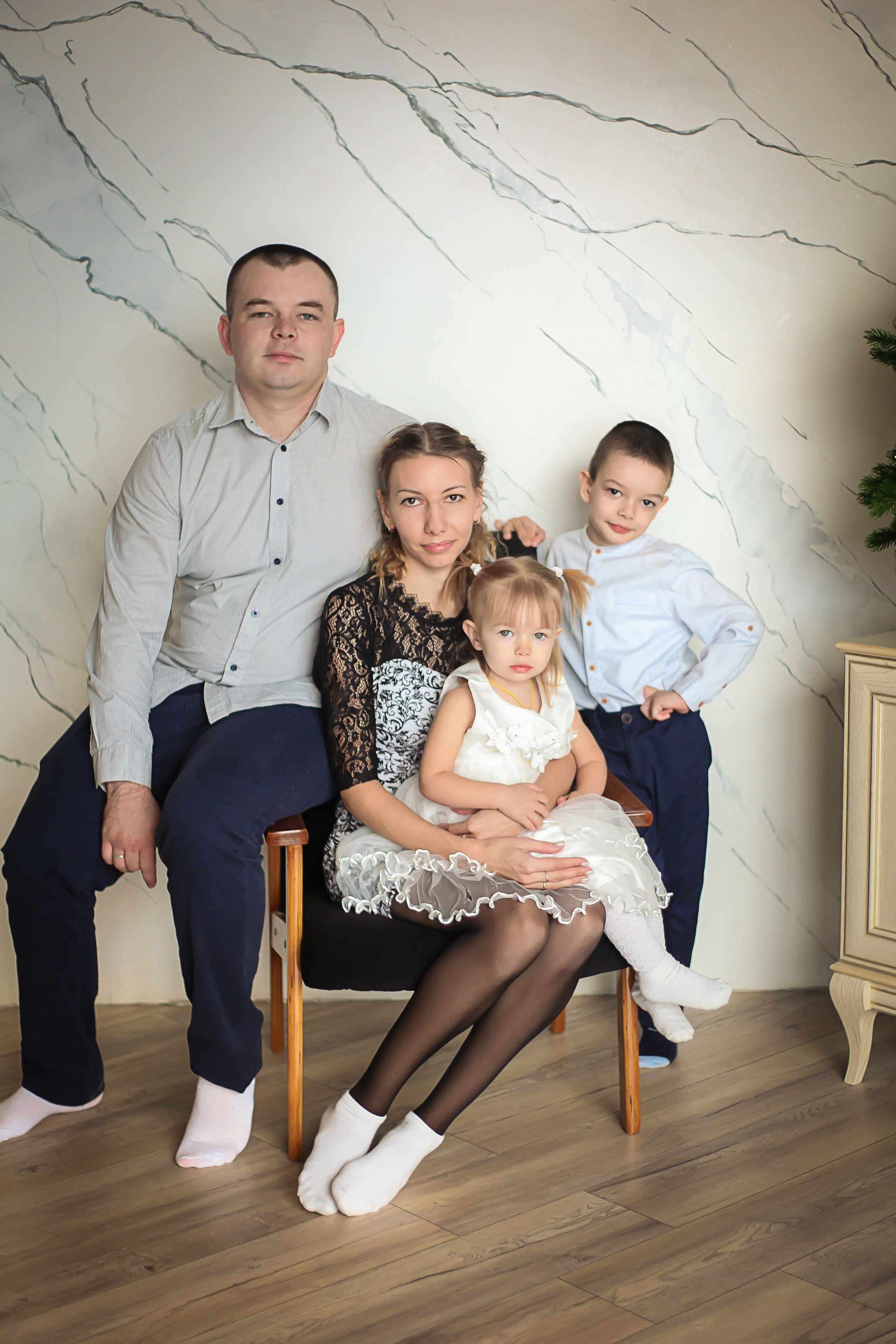 Семейная история Дмитрия & Анны. Семейный фотограф в городе Саратове — Анна