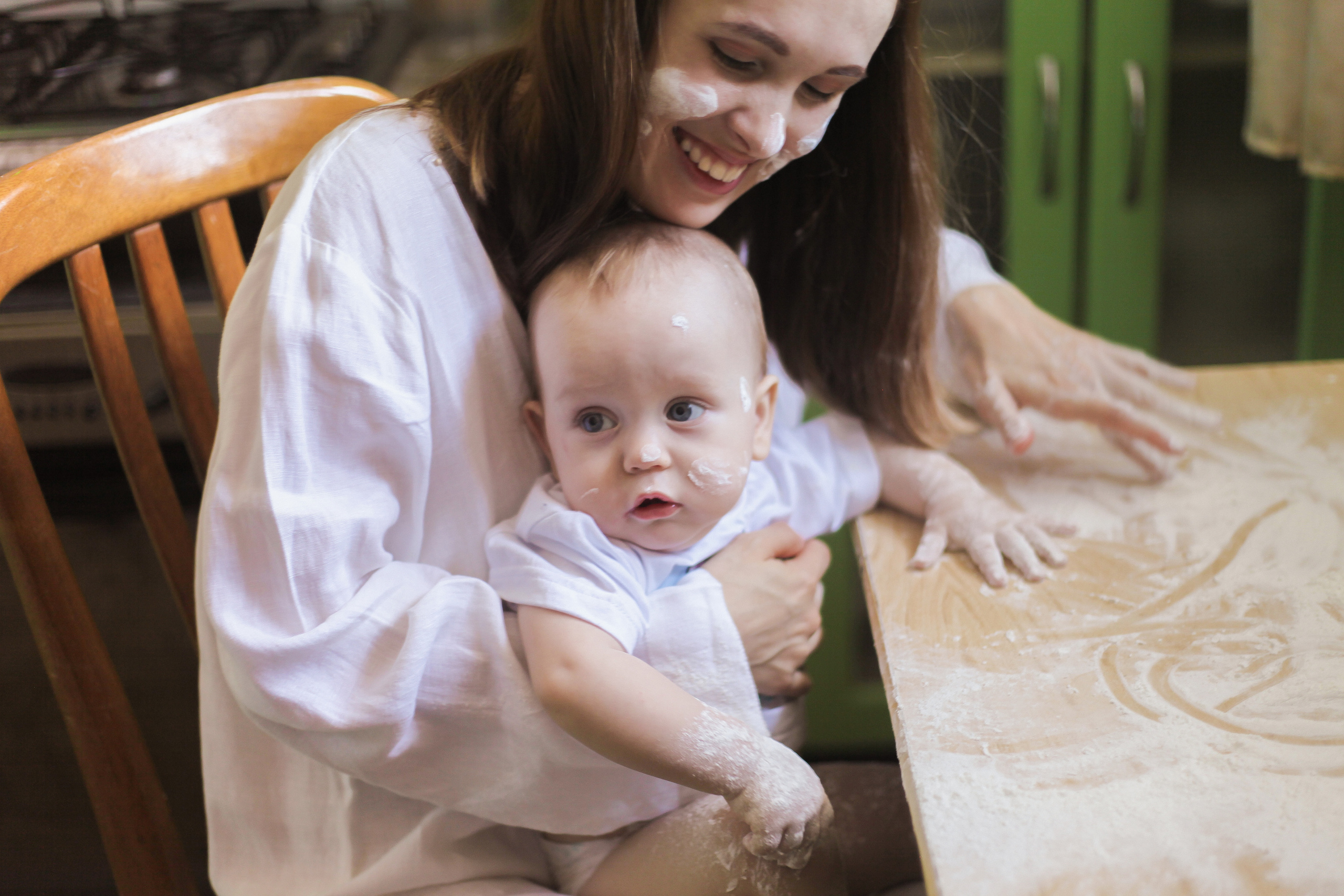 Атмосфера домашней съёмки. Семейный фотограф в городе Саратове — Анна
