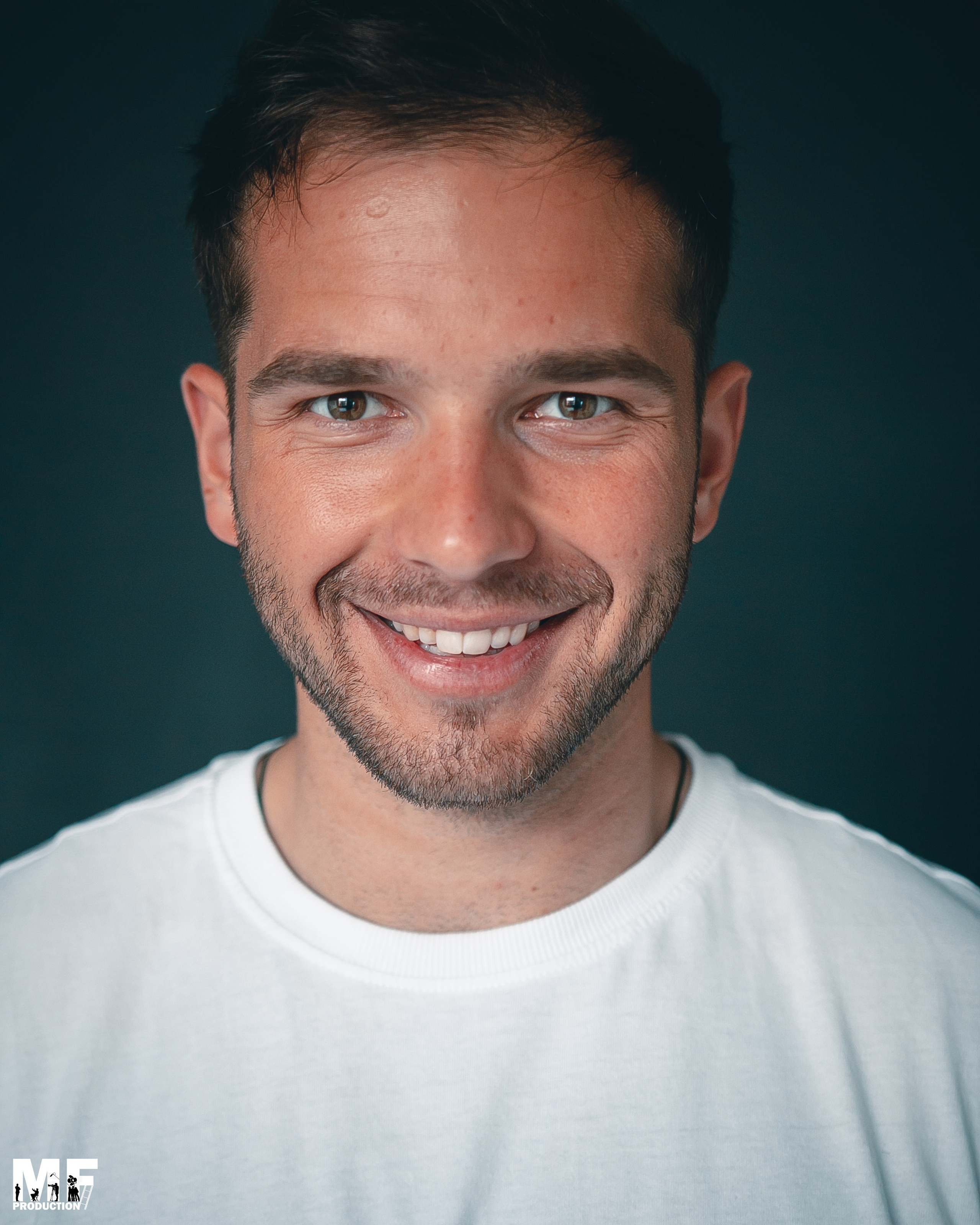 MF PROD. — VlADISLAV CHERBAEV. MOVIE FAMILY PRODUCTION