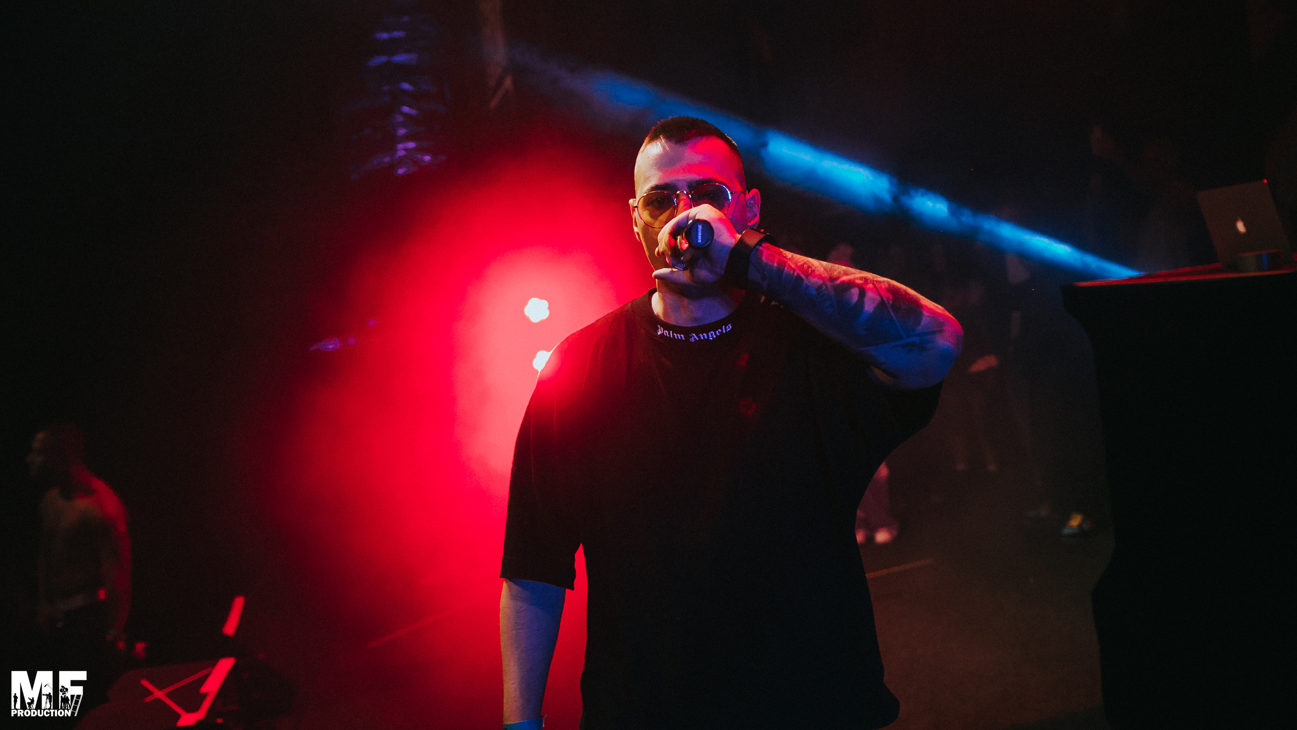 MF PROD — JACQUES-ANTHONY. MOVIE FAMILY PRODUCTION