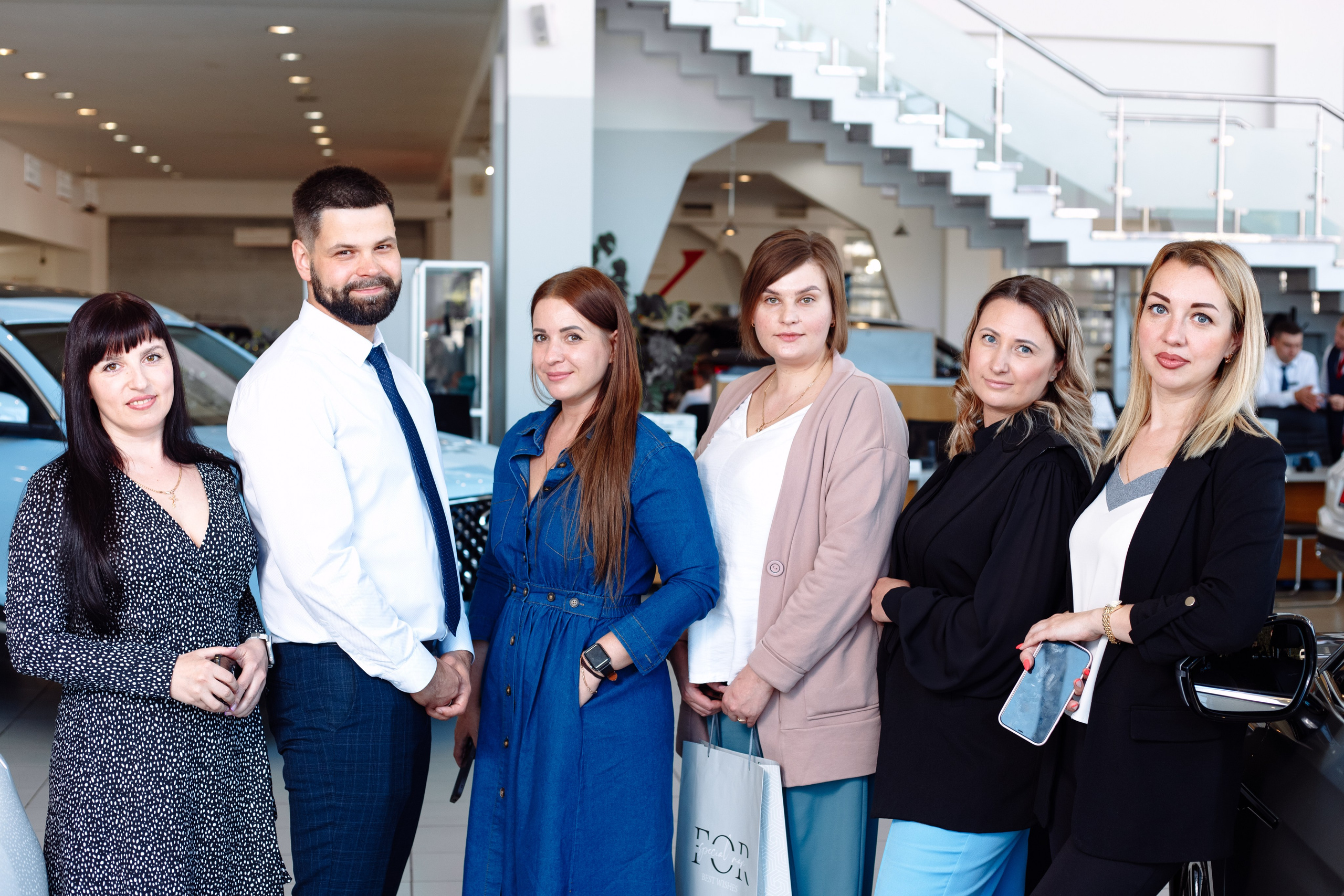 Фотограф в автосалоне Нижнем Новгороде. Фотограф на мероприятие. Фотограф в Нижнем Новгороде Александр Хамов