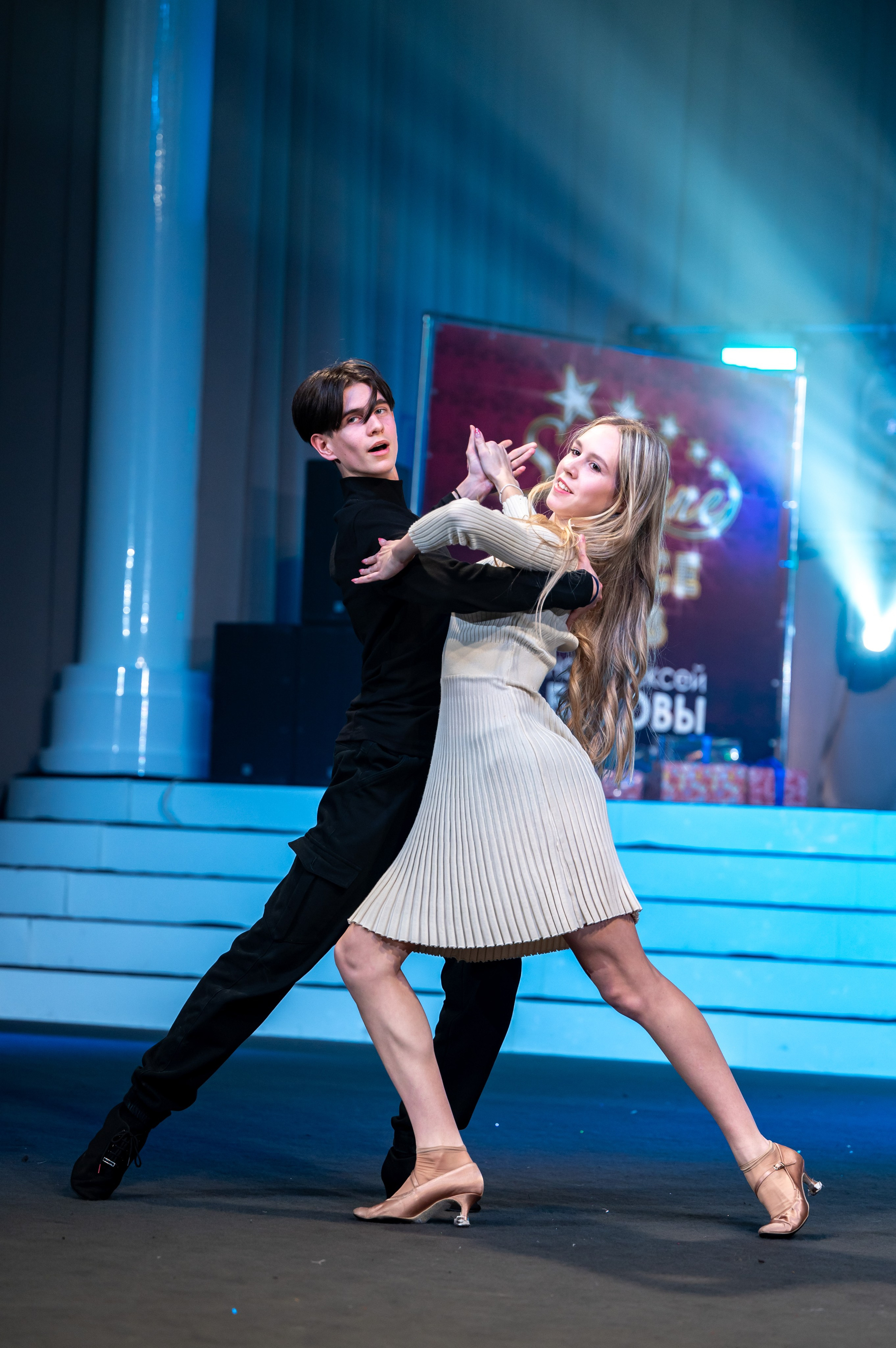 SL Новогодний отчетный концерт 2024/2025. Спортивный фотограф в Туле и Тульской области. Файсханова Фото Спорт