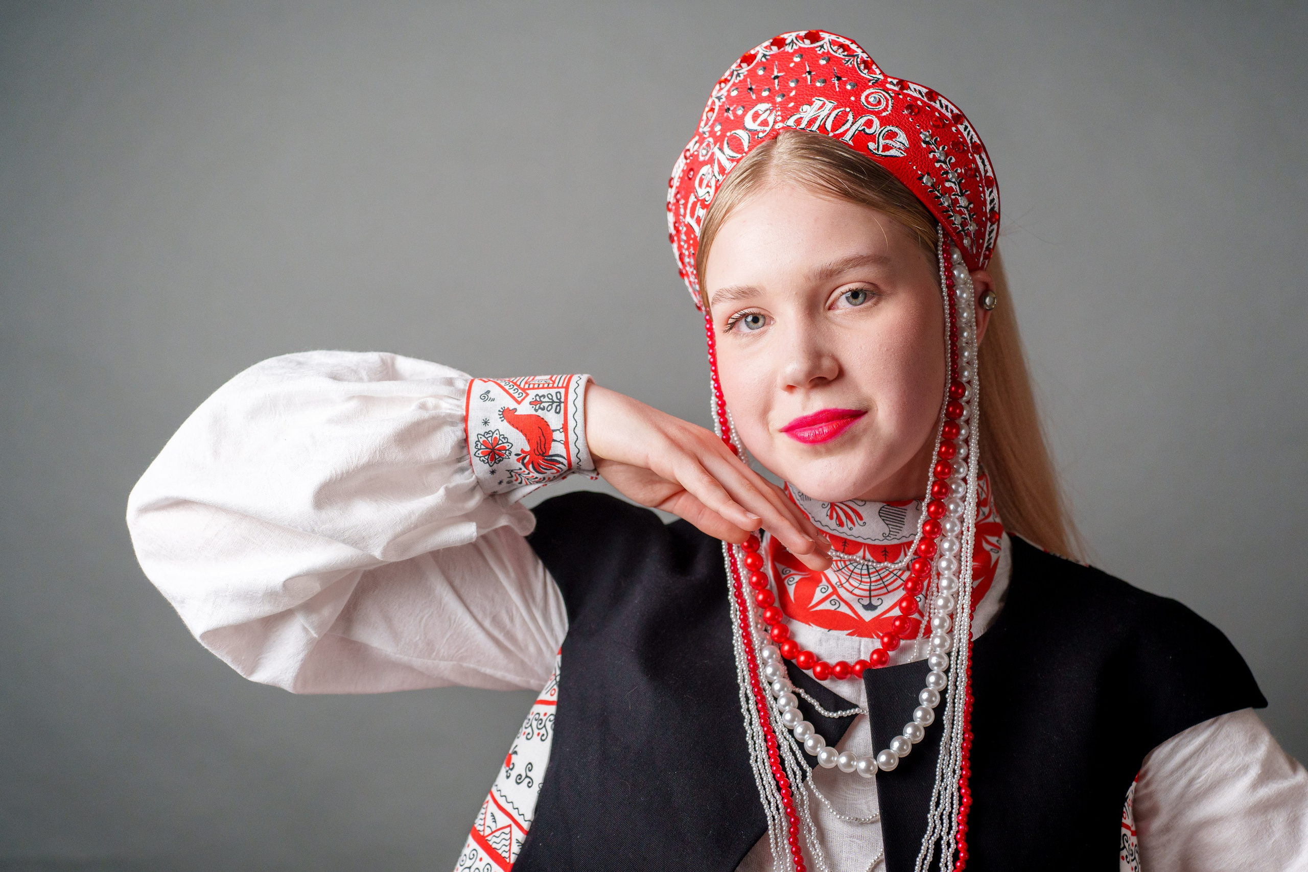 Коллекция одежды Елены Мошкиной «Мезень». Фотограф в Санкт-Петербурге Ибрагимова Алина