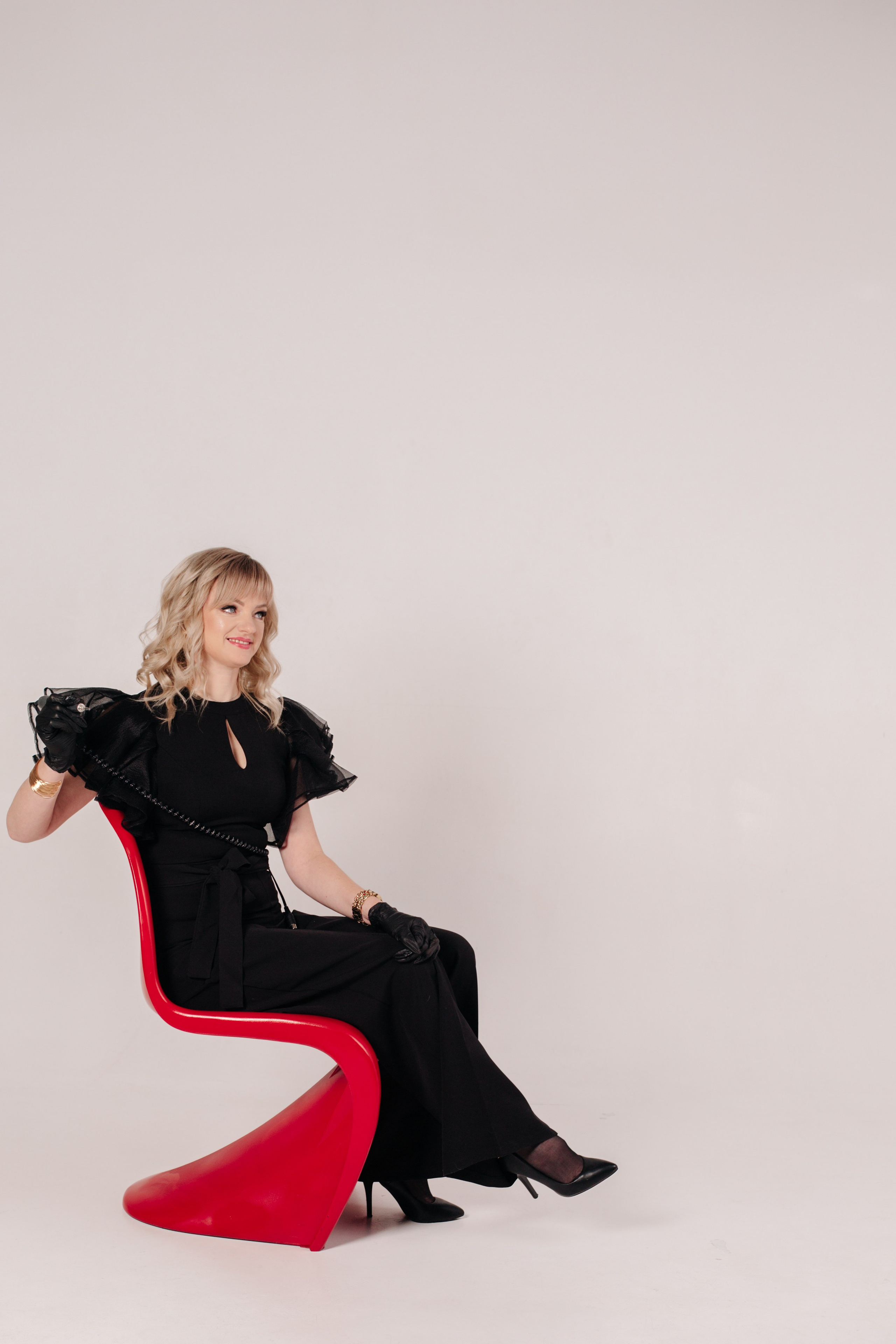 Алла (контент-съёмка для мастера по маникюру-2). Семейный и свадебный фотограф в Воронеже Майя Добровольская