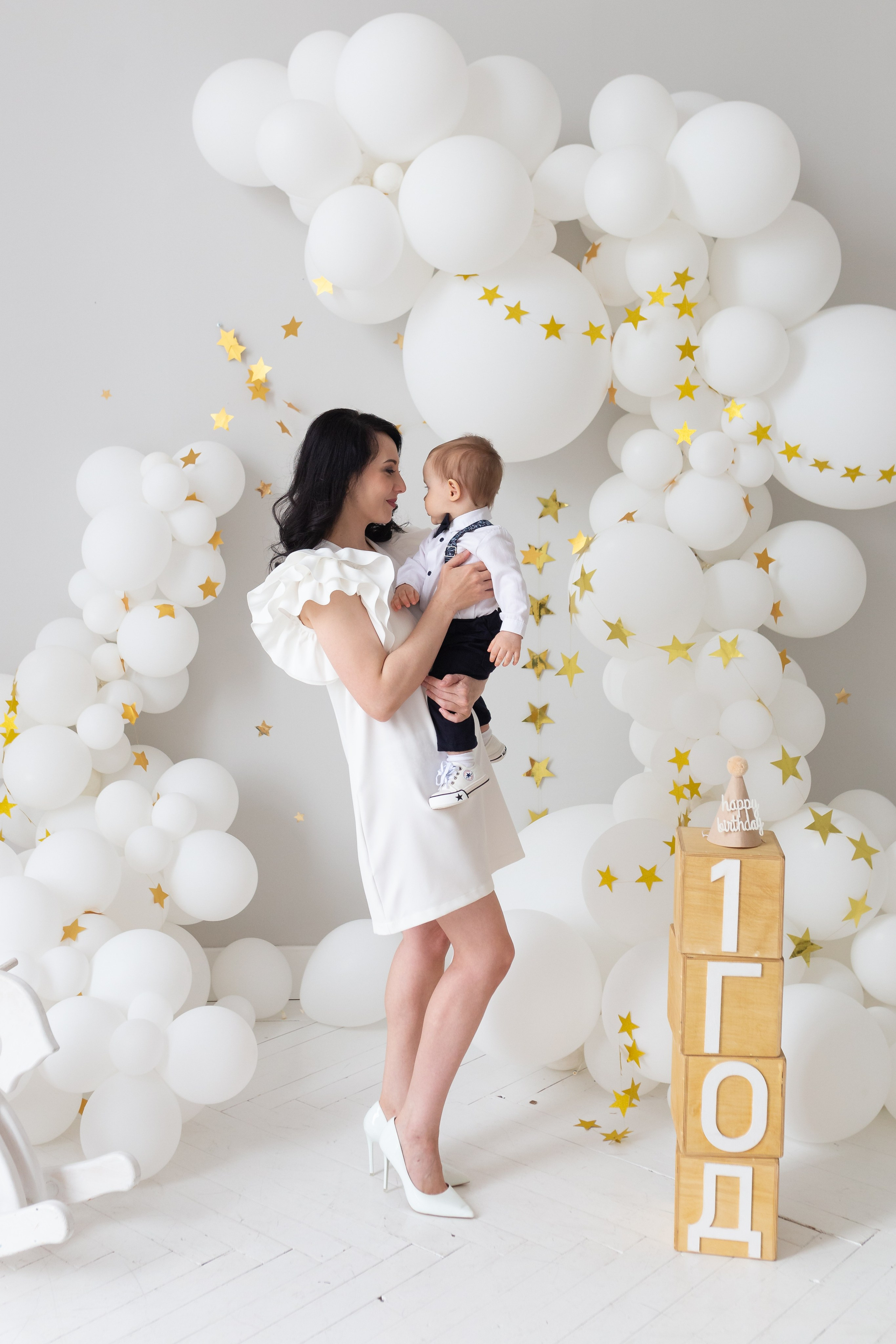 ДР в студии. Фотограф беременности в Новосибирске Елена Загороднева