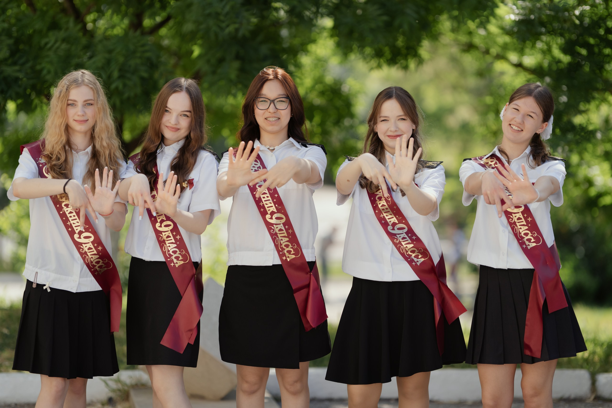 9 класс 33 школа. Выпускные альбомы Натальи Бутко: Новороссийск, Анапа, Геленджик