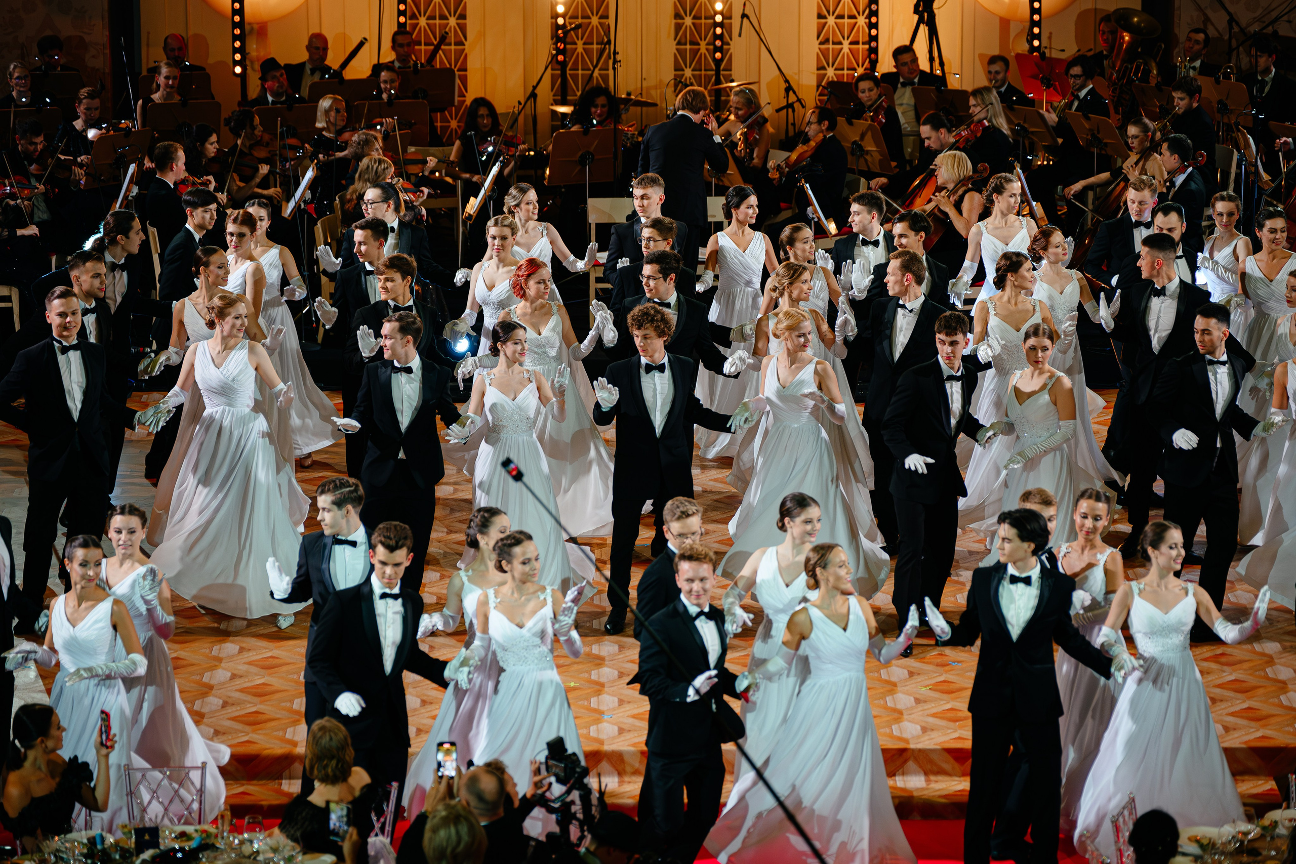 Петровский бал 2025. Коммерческий фотограф в Санкт-Петербурге Анна Кобзарь