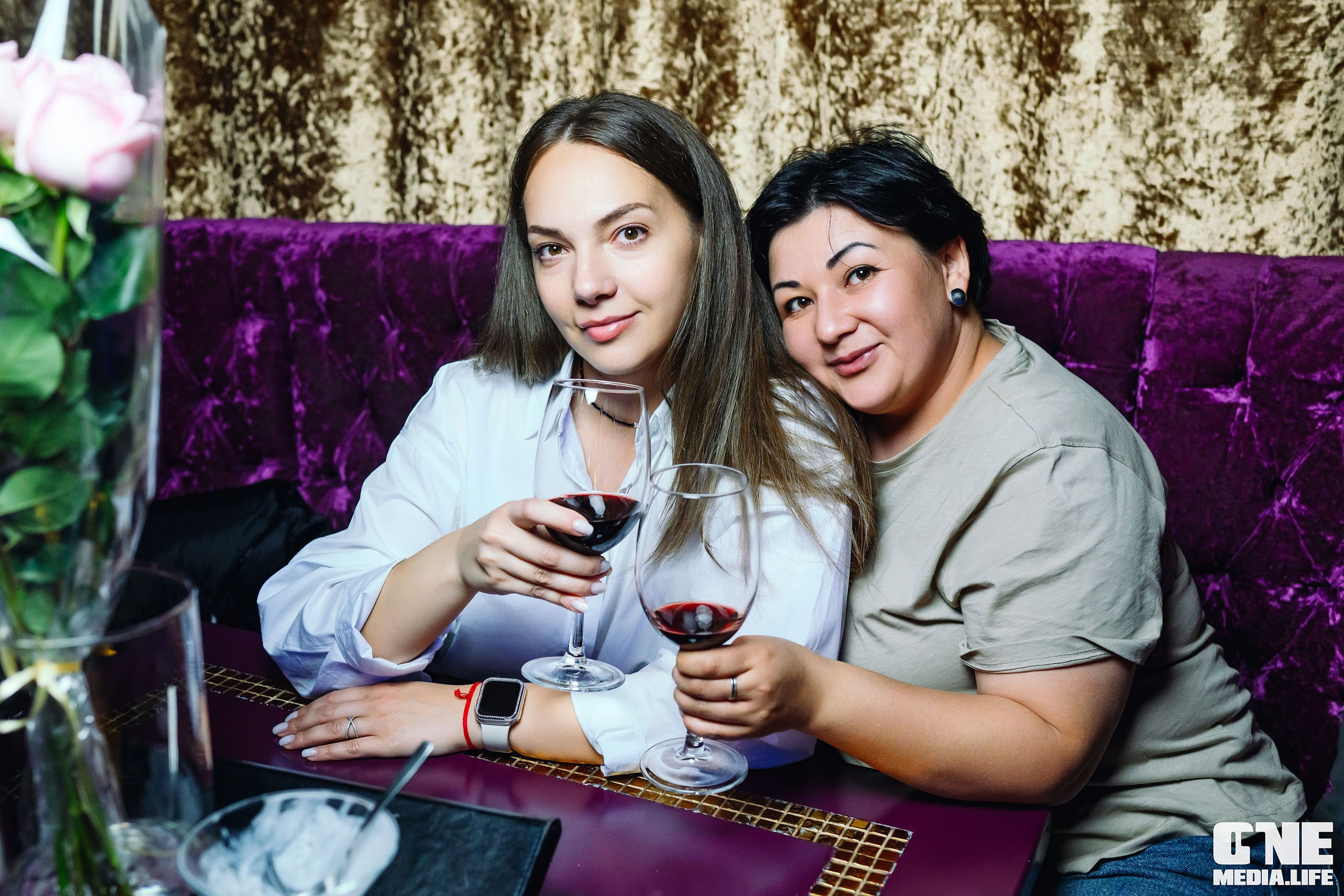 Фоторепортаж из караоке-клуба Эйфория. One Media Life: фоторепортажи, фотоотчеты с мероприятий и заведений