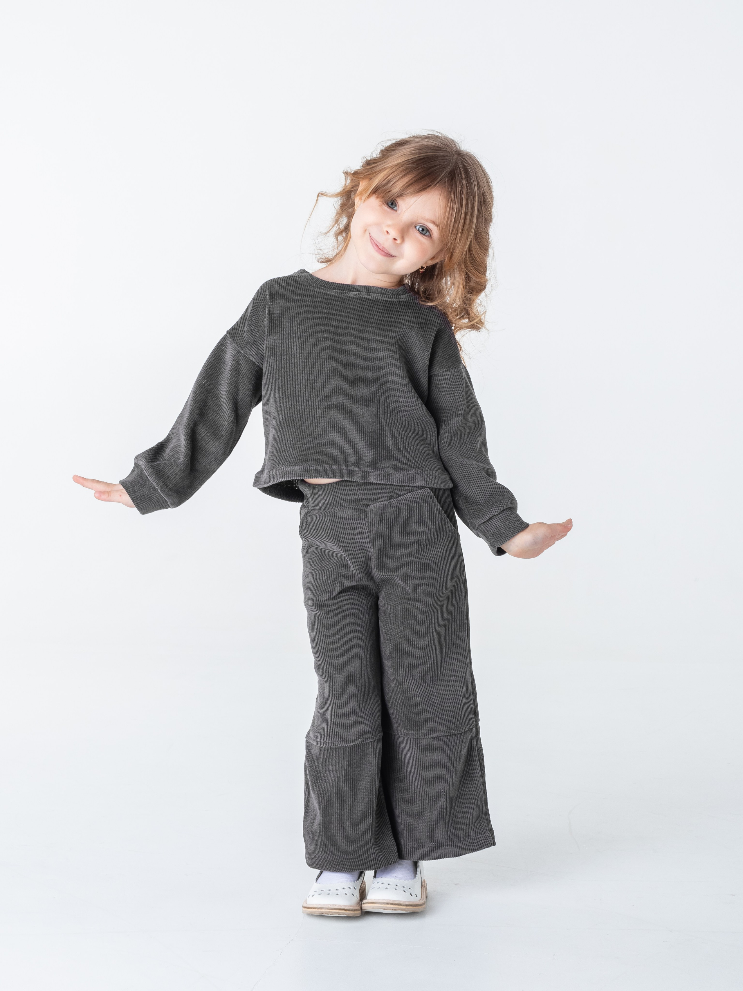 Детское платье и костюм. Фотограф в Краснодаре Арина Кудряшова