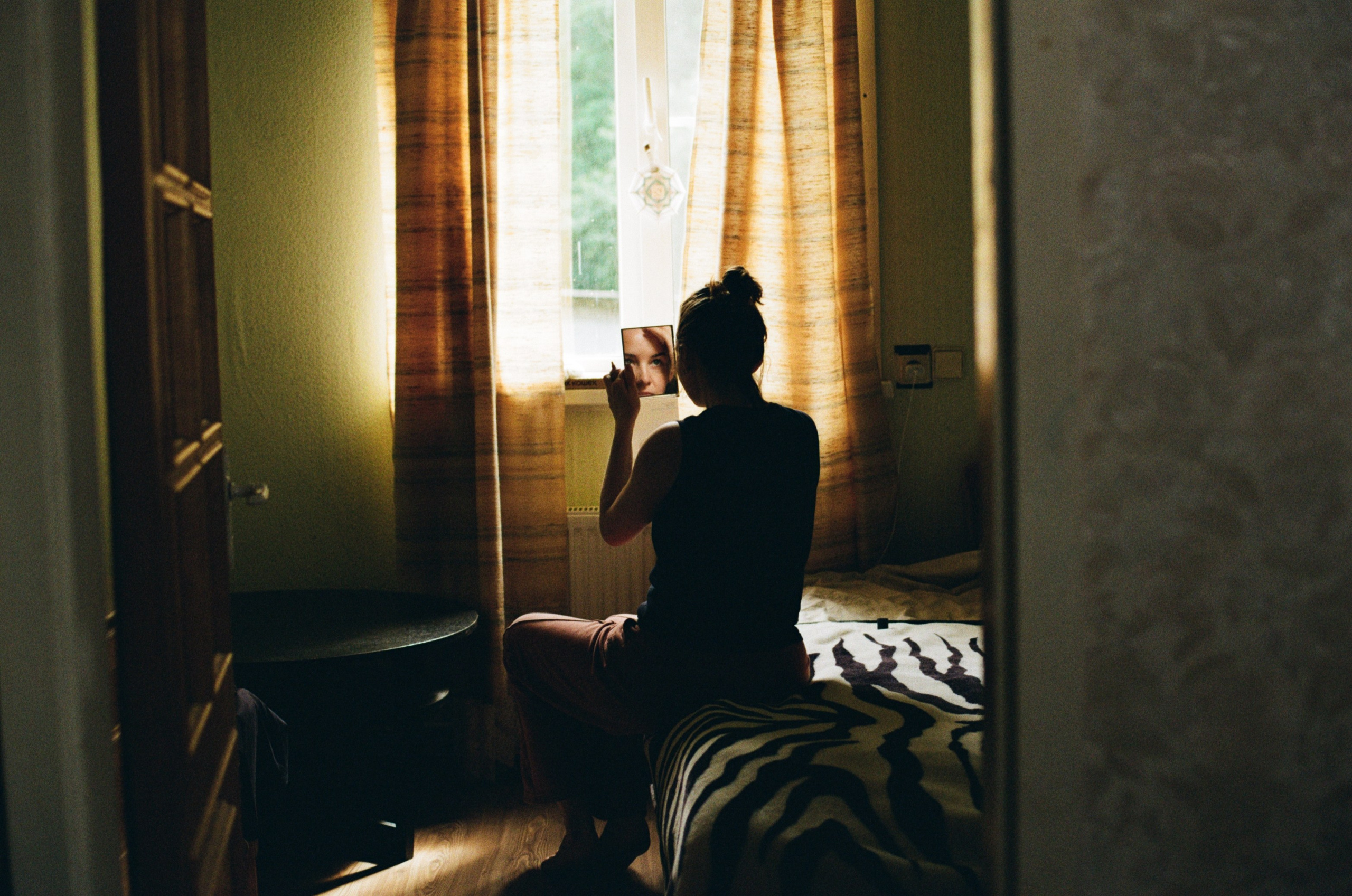 Portraits / color. Katya Zimina, film photographer based in Lisbon, Portugal