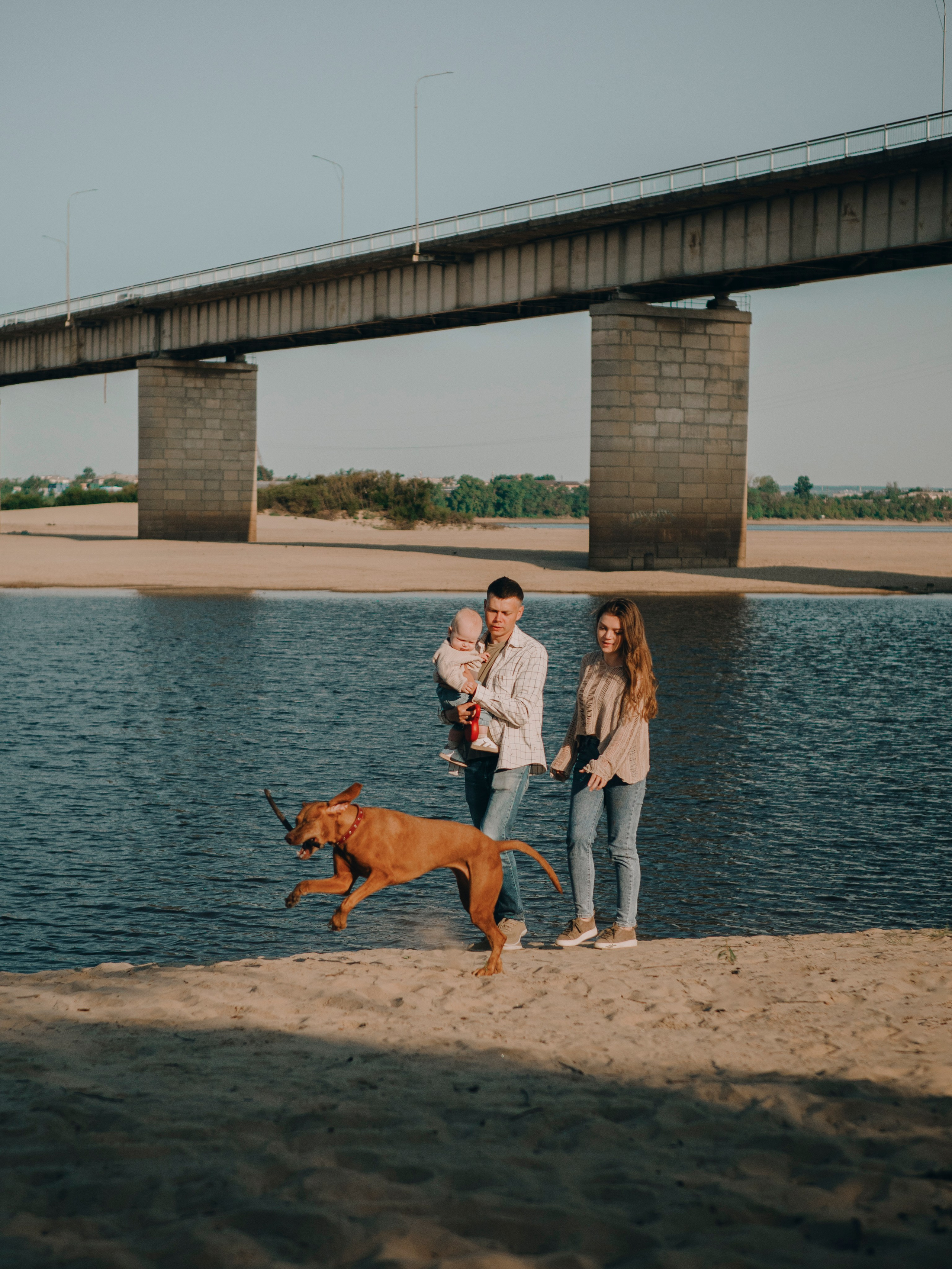 Под мостом. Фотограф и видеограф в Благовещенске и Санкт-Петербурге Мурыгина Мария