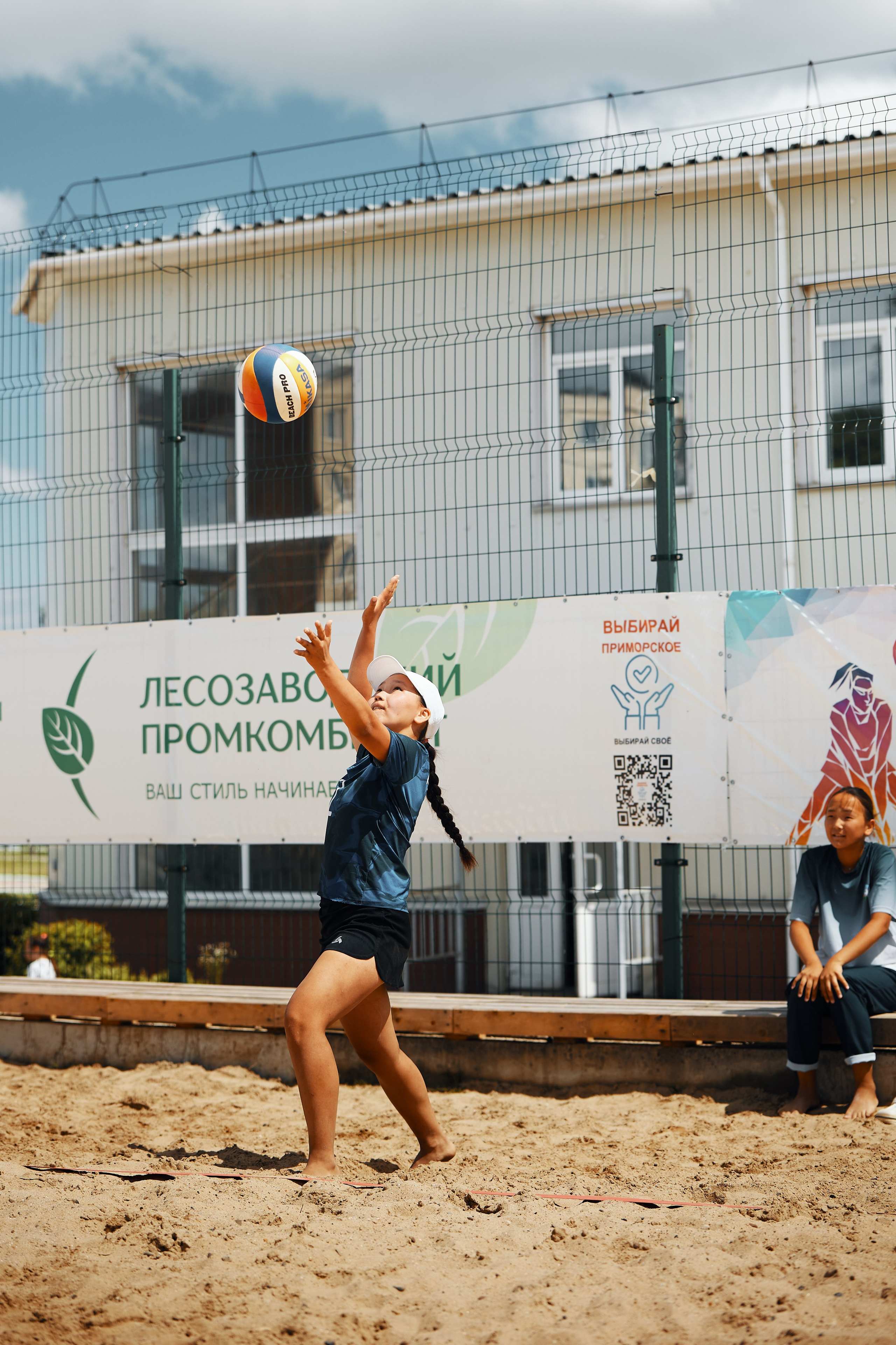 Один день соревнований по пляжному волейболу
