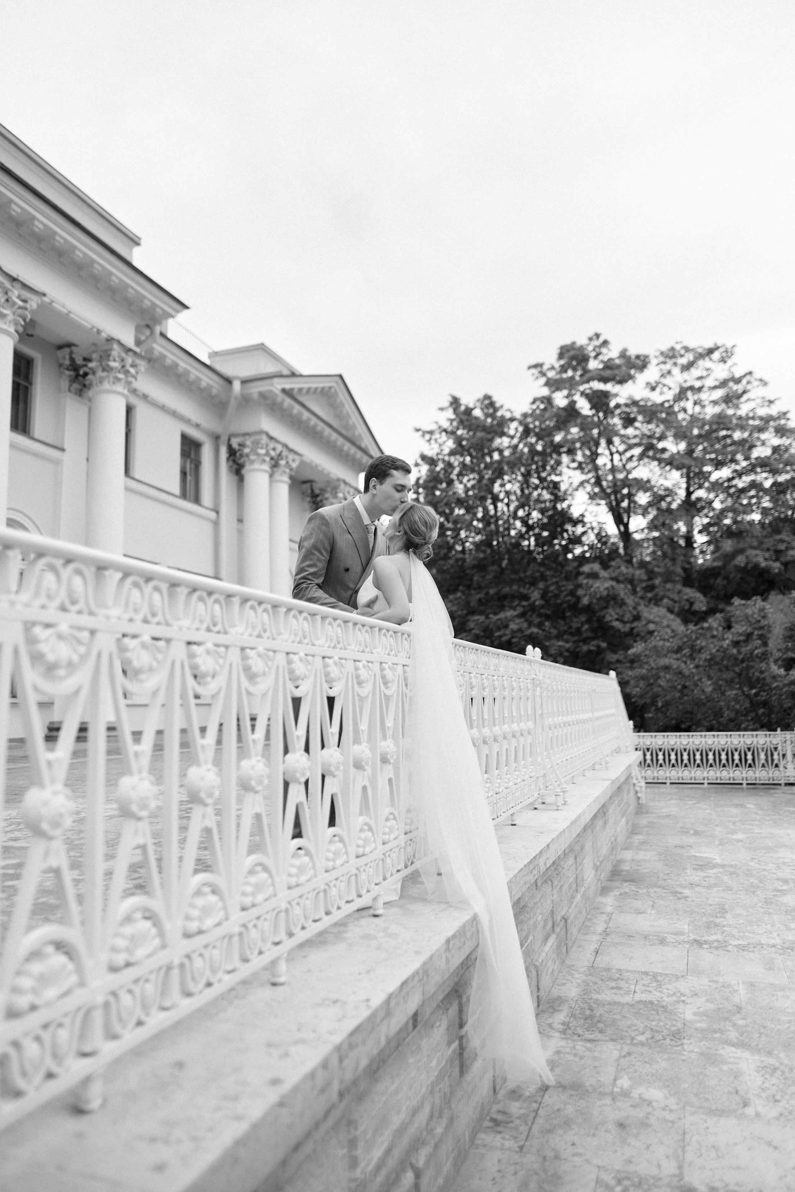 Свадьба в Royal Beach. Сестры Карабаза. Фотографы и ретушеры в Москве и Санкт-Петербурге