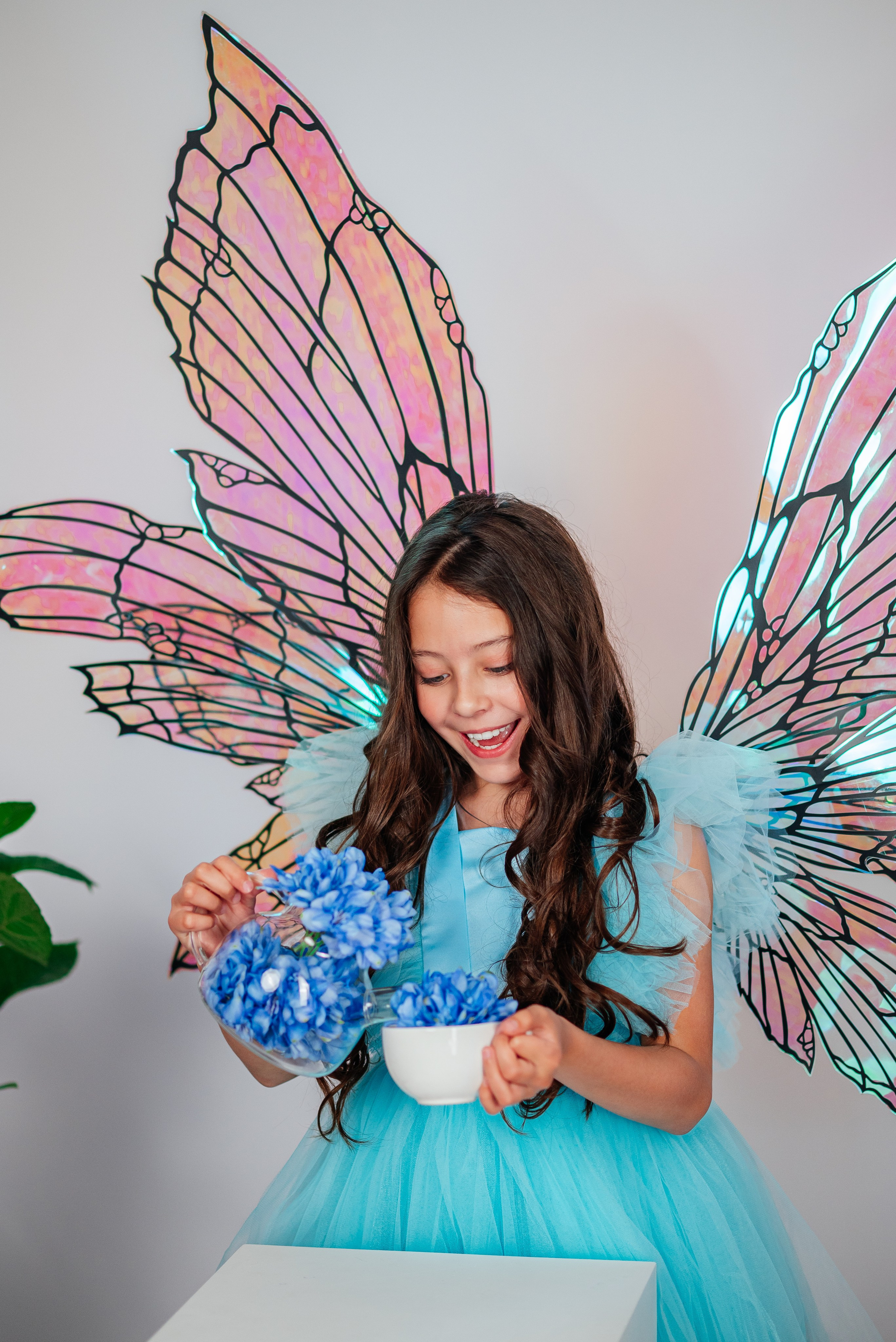 Вероника и гортензии. Семейный фотограф в Краснодаре