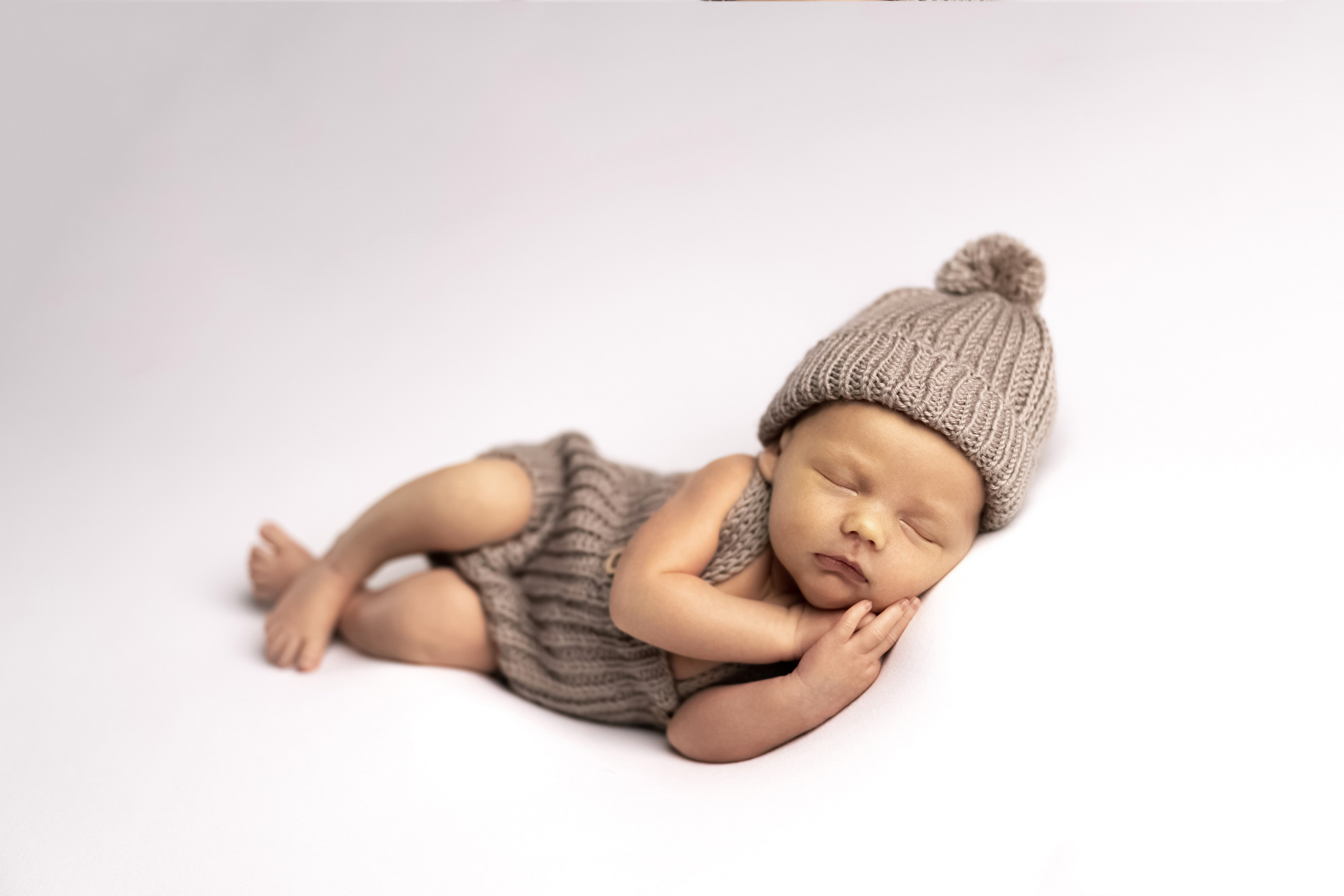 Галерея новорожденных. Фотограф новорожденных у вас дома