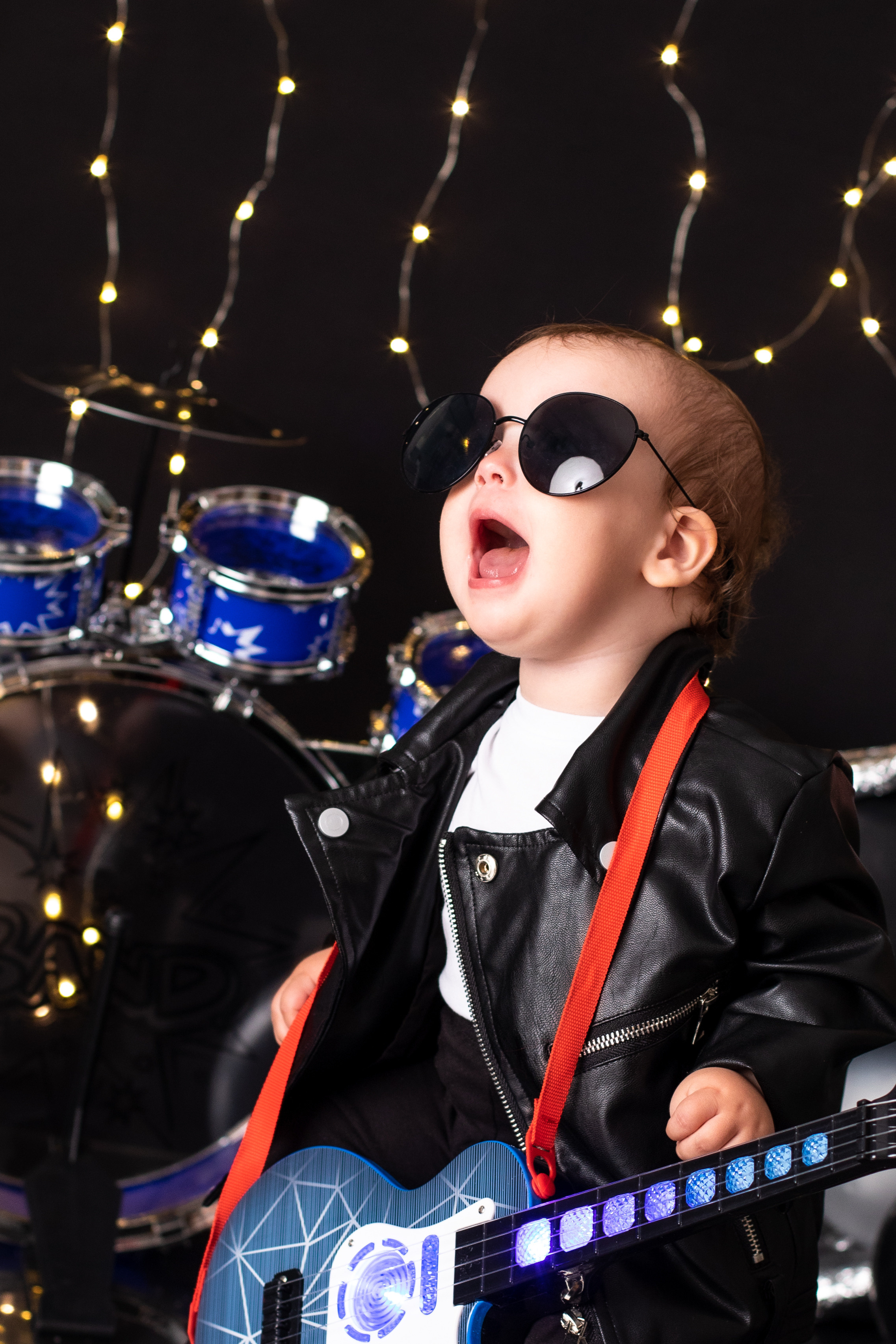 С тортиком. Фотограф новорождённых Псков