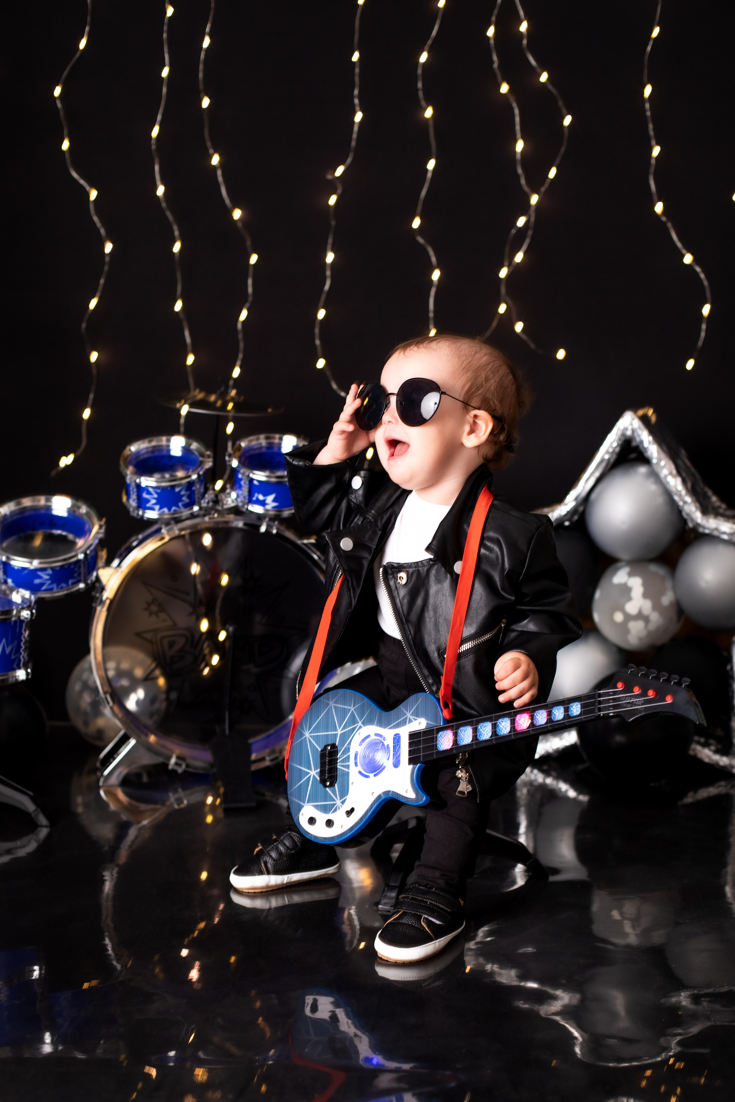 С тортиком. Фотограф новорождённых Псков