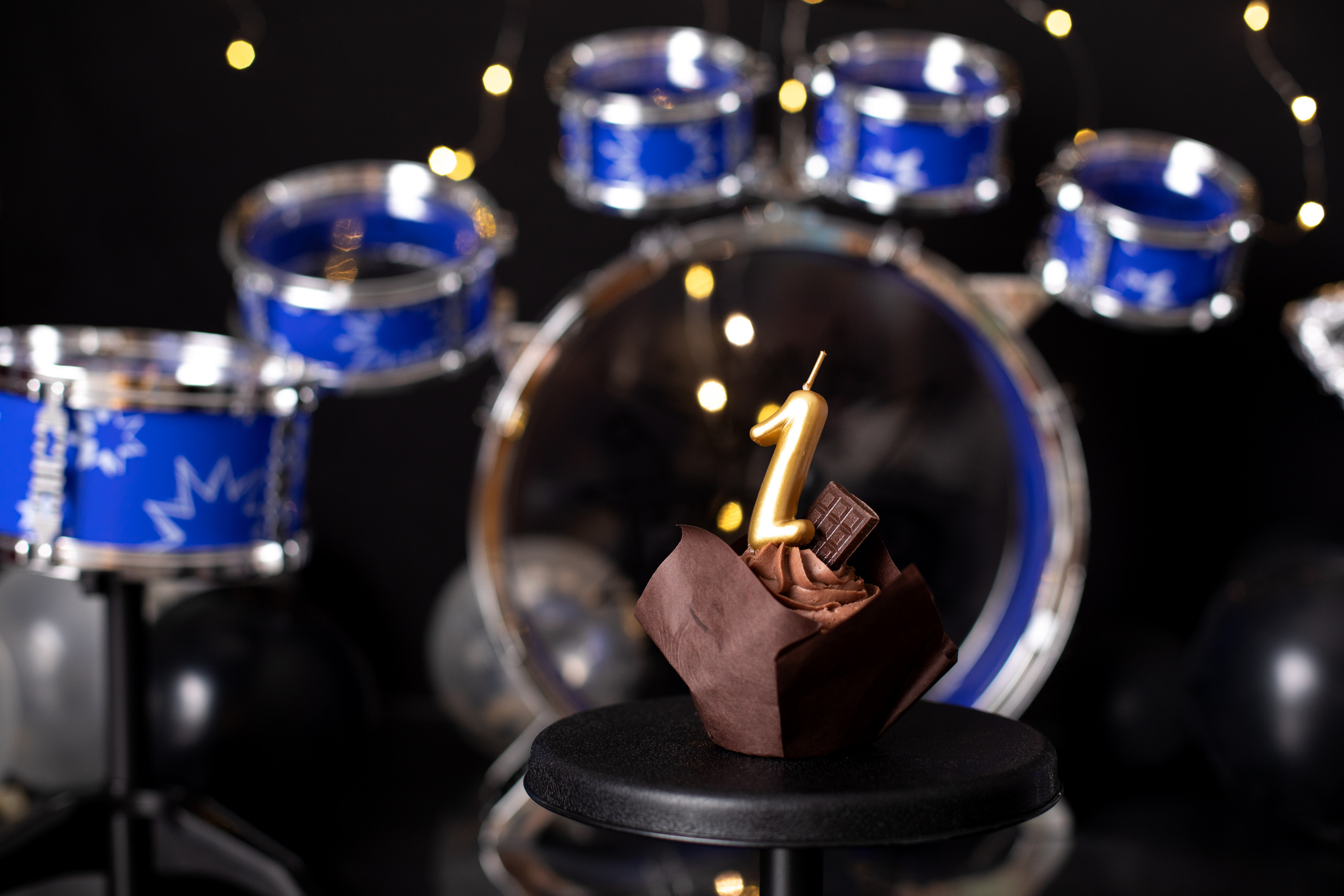 С тортиком. Фотограф новорождённых Псков