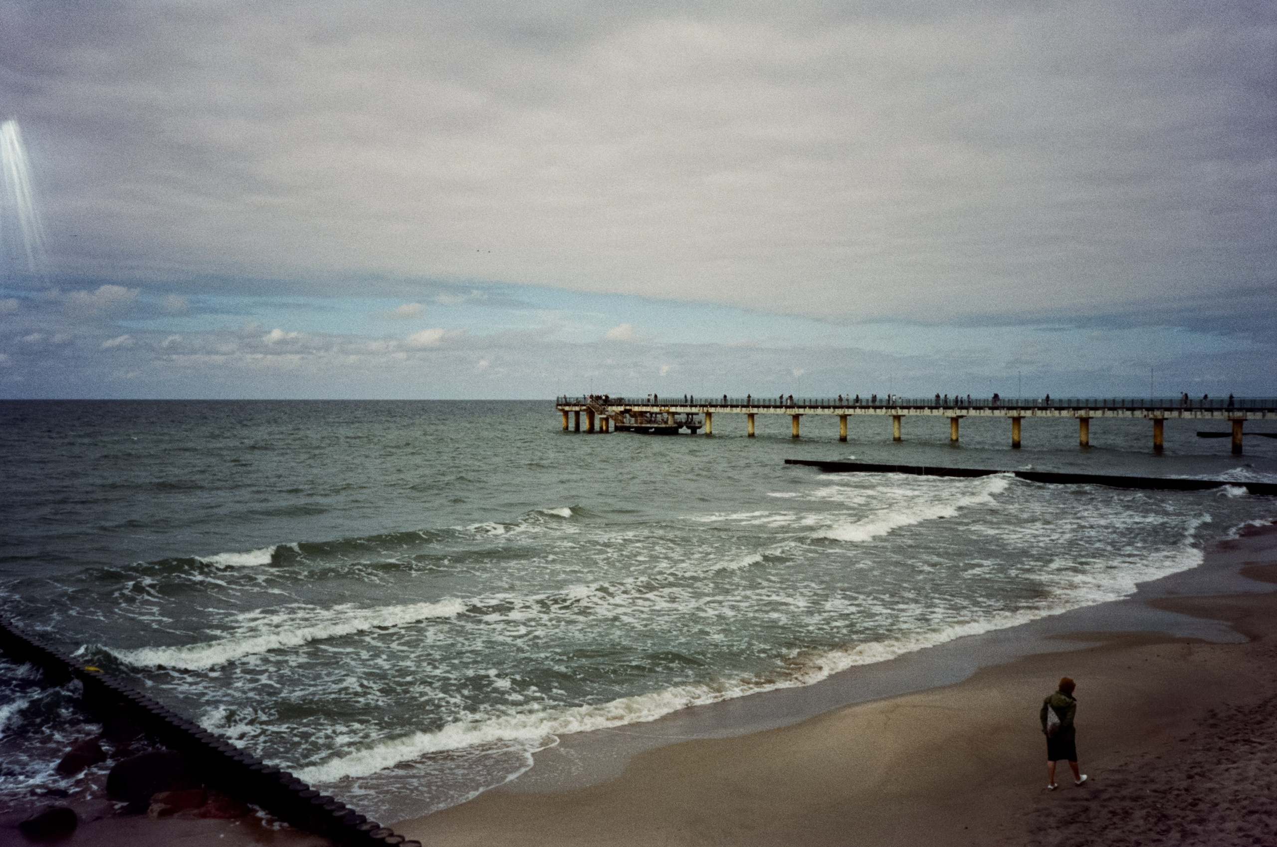 Зеленоградск. Море, пирс и вид на Куршскую косу. Фотограф-документалист Мария Осокина